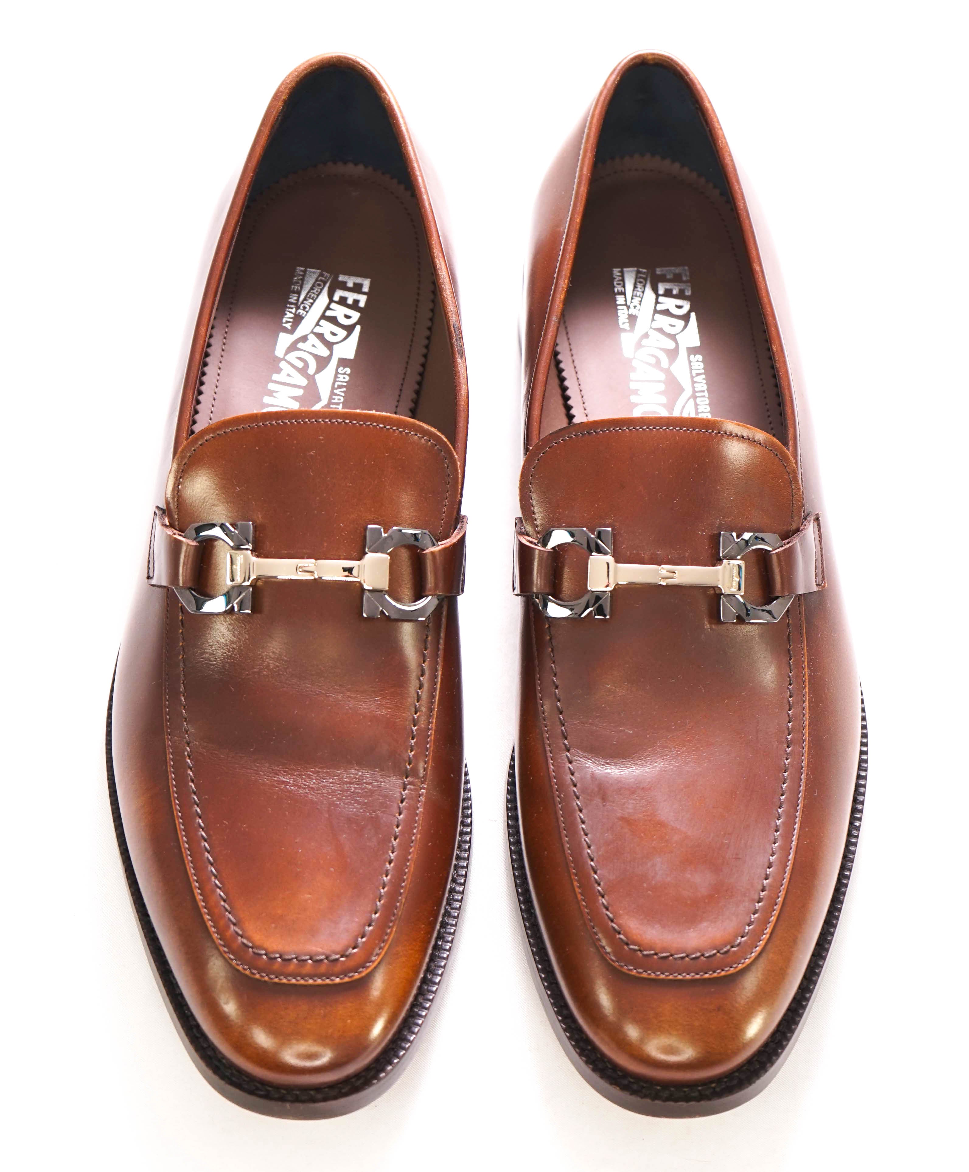 $1,190 SALVATORE FERRAGAMO - “LEWIS" Gancini Loafer Brown Leather - 12 D