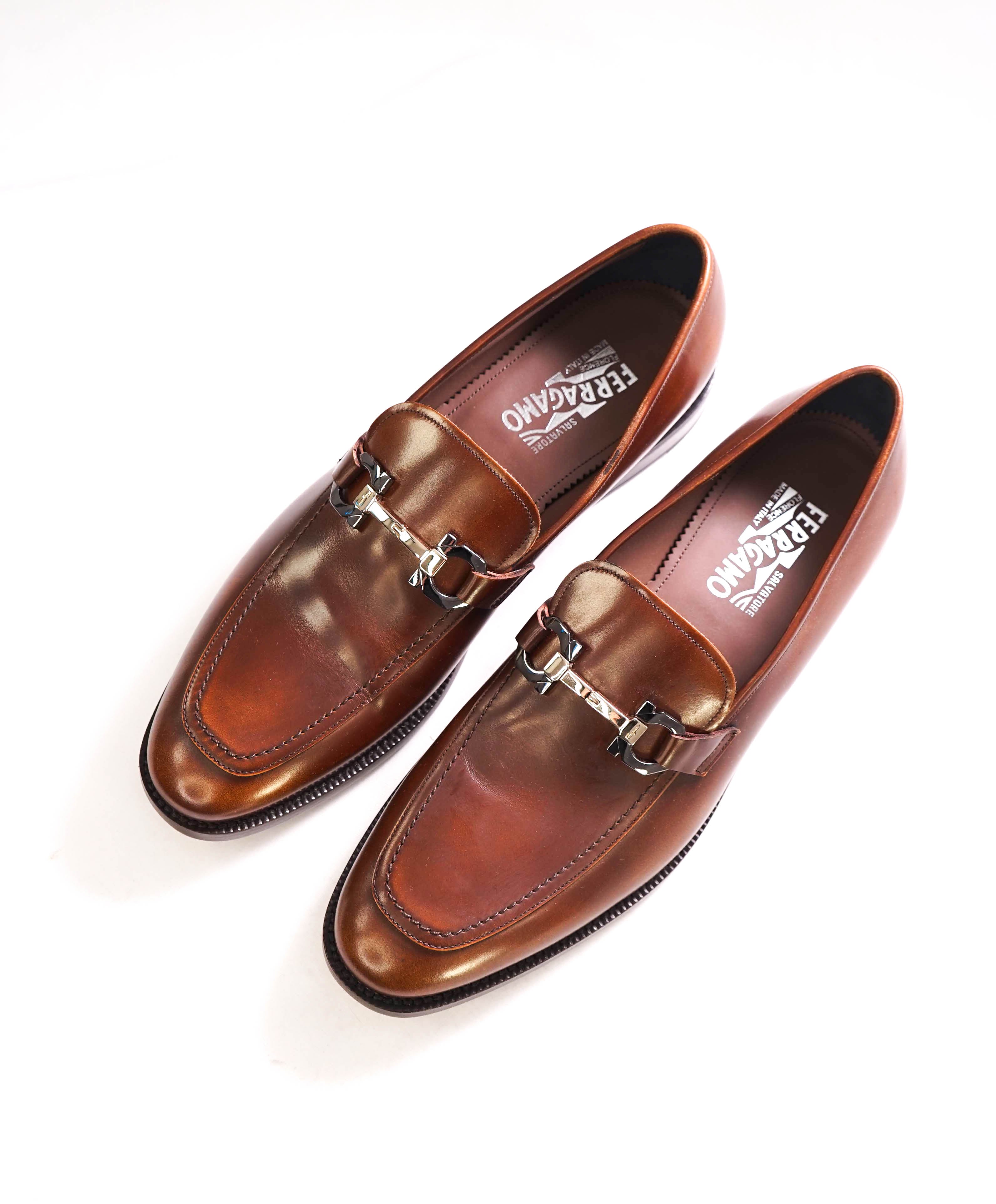 $1,190 SALVATORE FERRAGAMO - “LEWIS" Gancini Loafer Brown Leather - 12 D