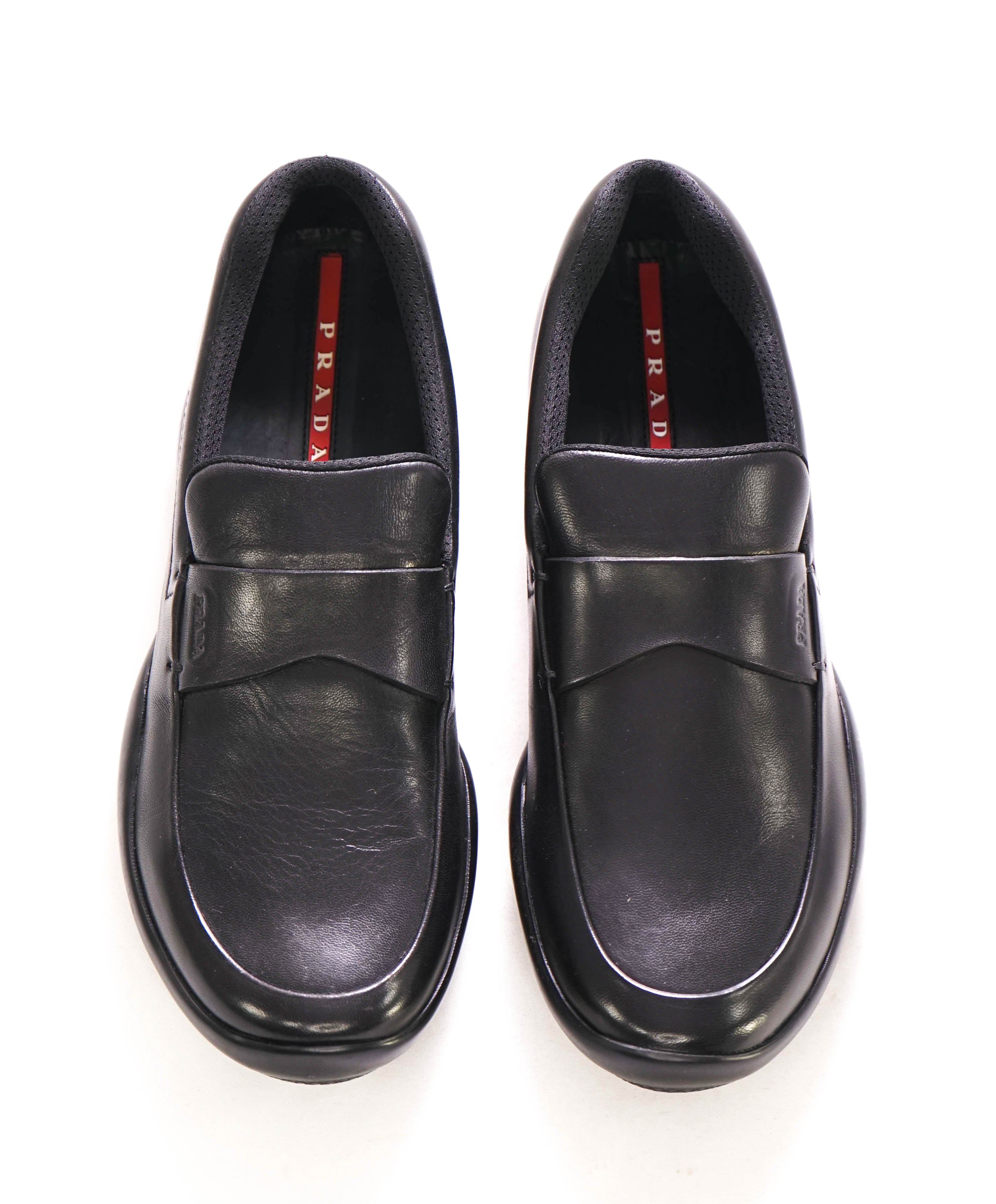 $850 PRADA - *LINEA ROSSA* Black Slip On Logo Vamp Loafer - 7 US (6 Prada)