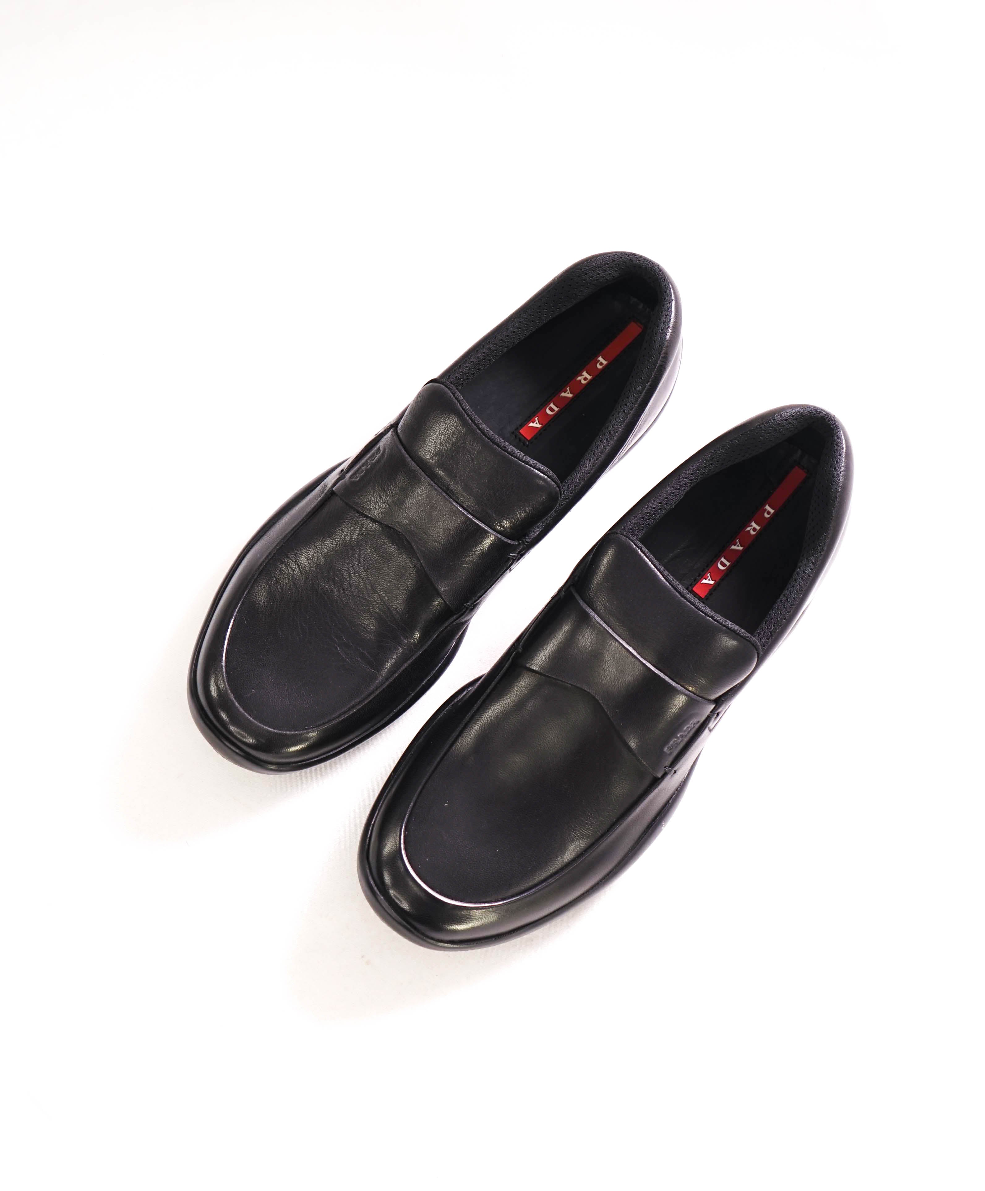 $850 PRADA - *LINEA ROSSA* Black Slip On Logo Vamp Loafer - 7 US (6 Prada)