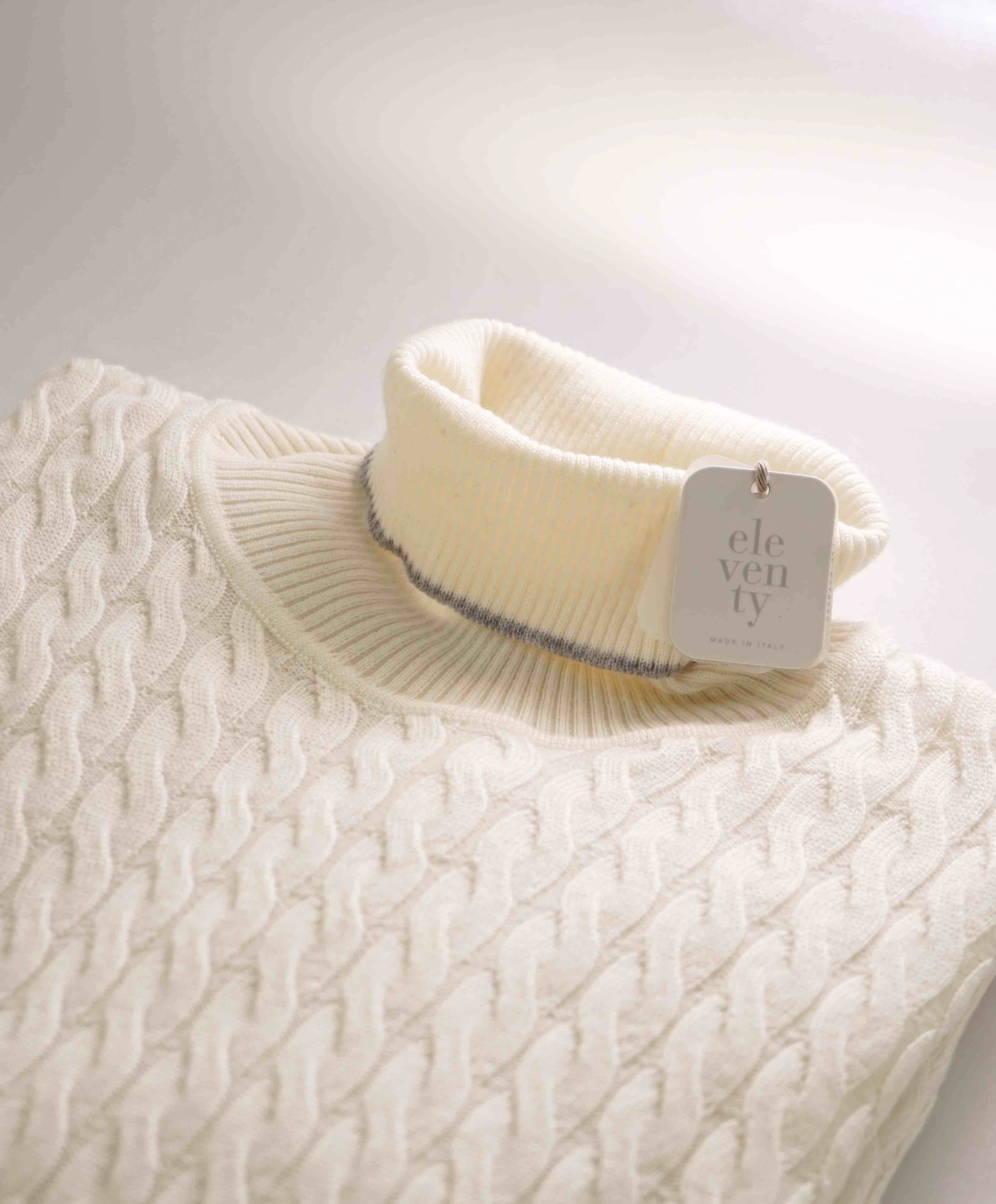 $745 ELEVENTY - Ivory Cable Knit *PLATINUM* Wool Turtleneck Sweater - M