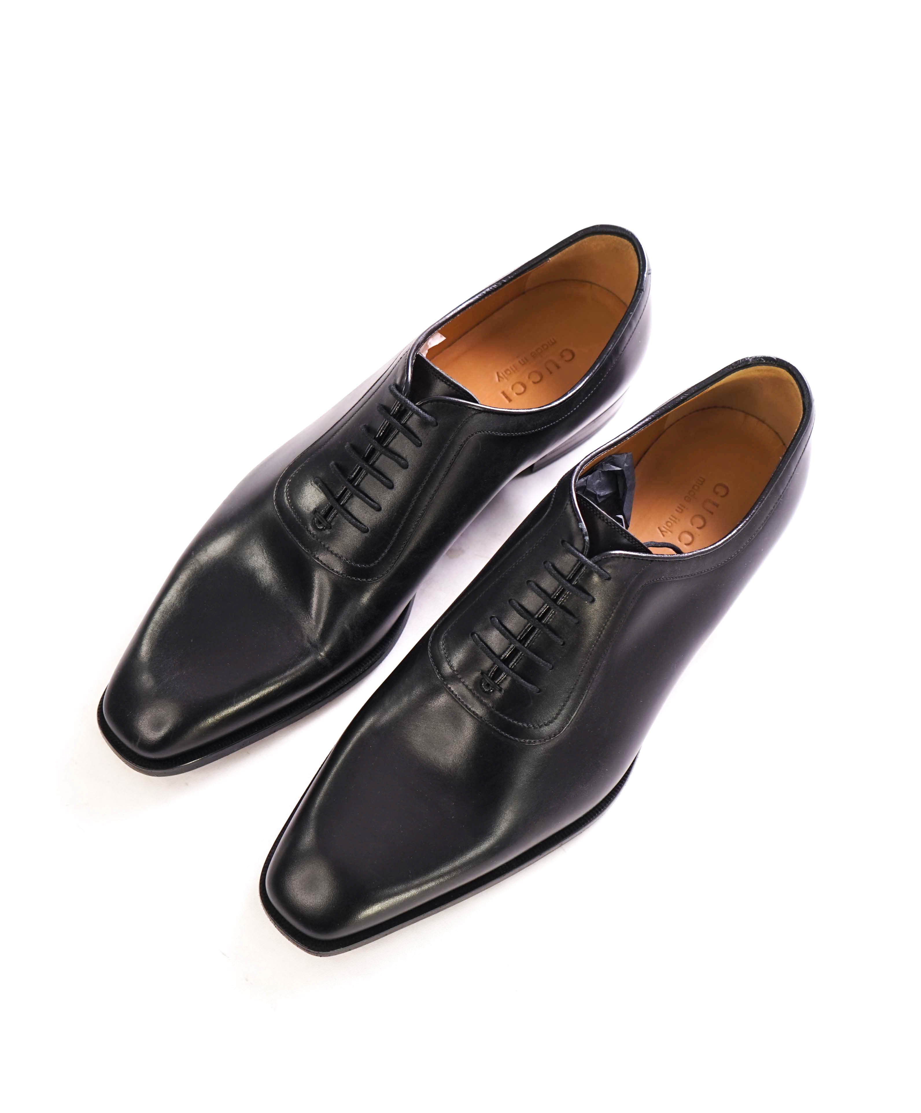 $1,190 GUCCI - Sleek Black MADE IN ITALY Logo Oxford - 10US (9.5G)