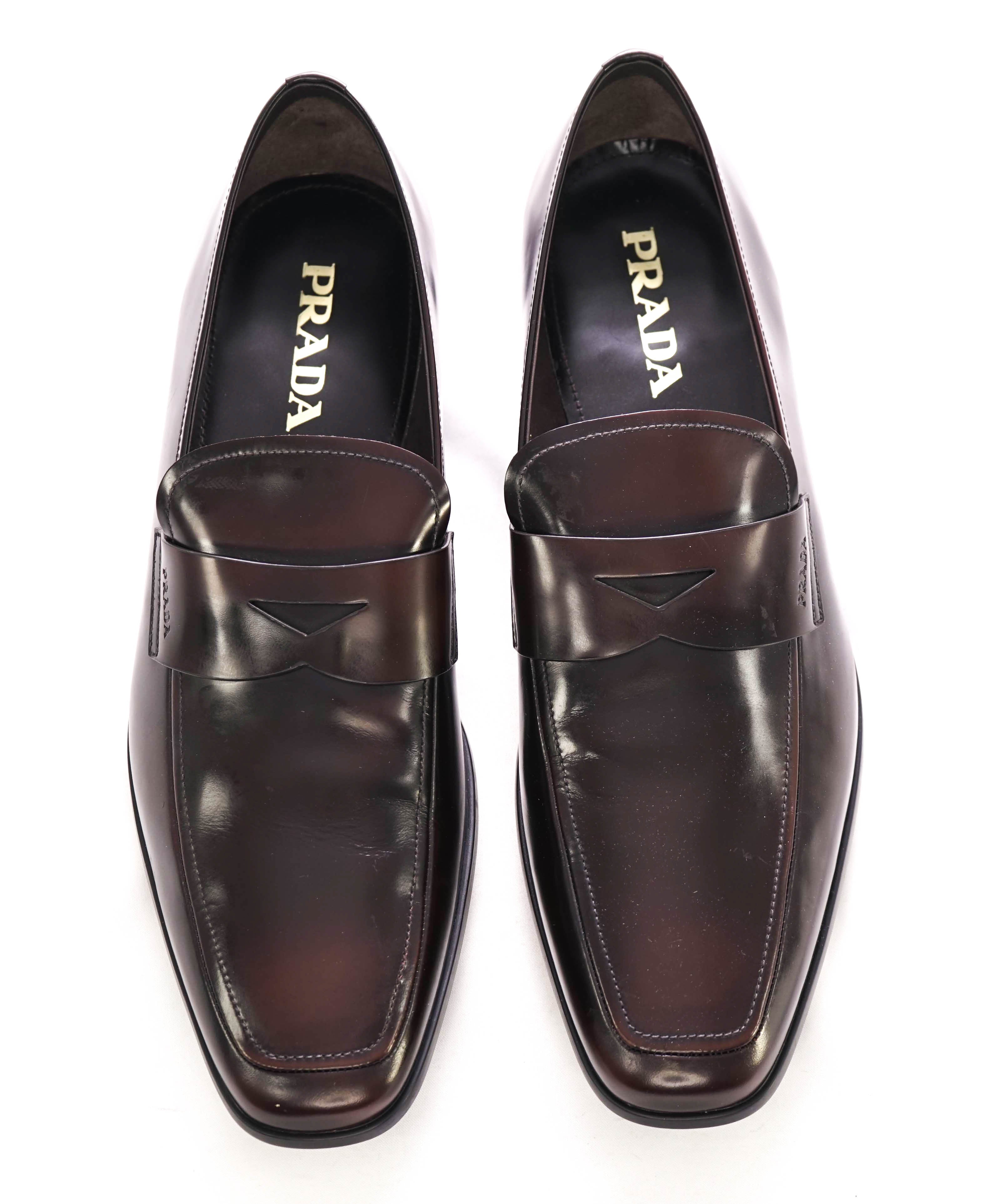 $950 PRADA - Cherry Brown Leather LOGO Penny Loafers - 13 US (12 Prada)