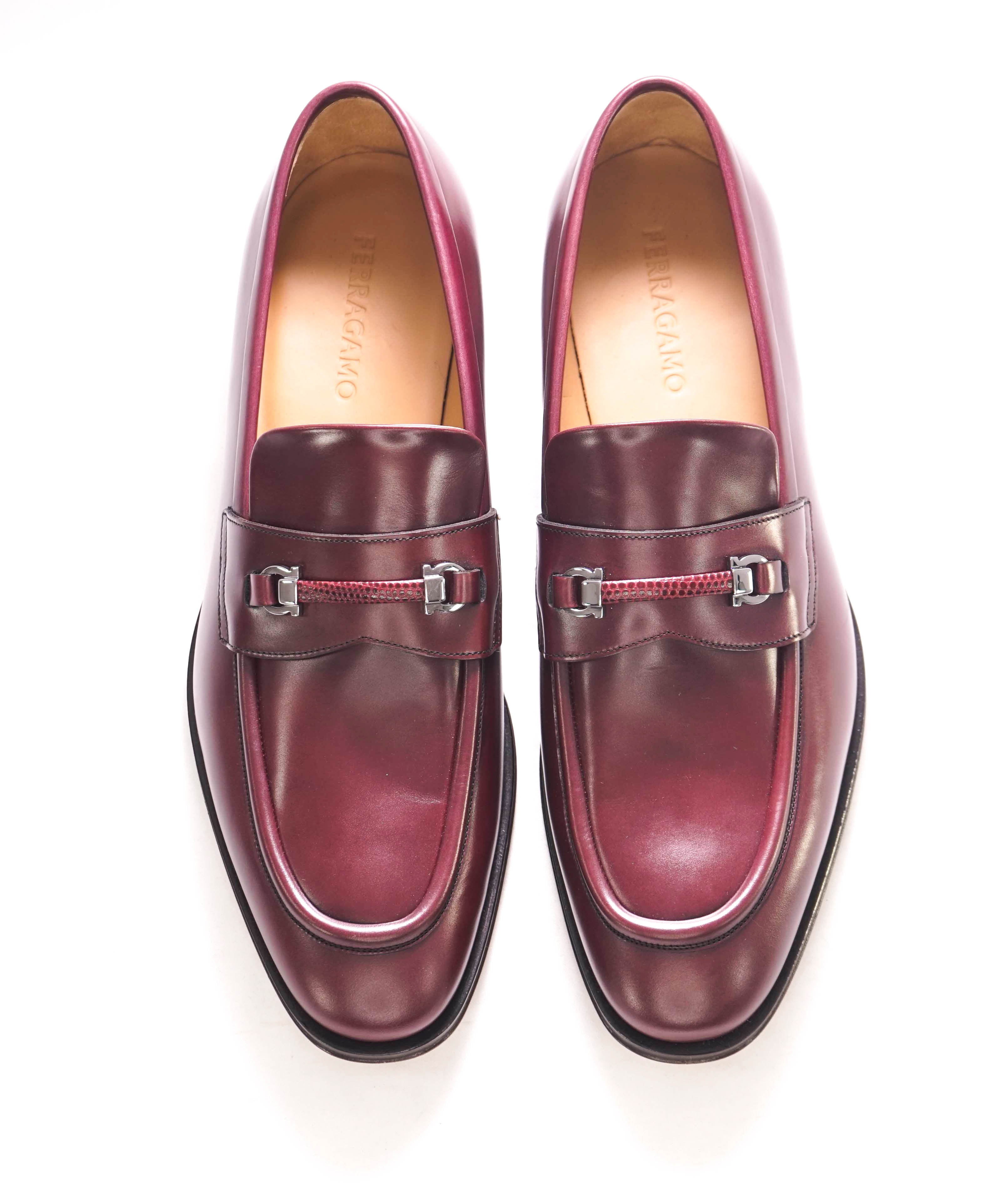 $1,090 SALVATORE FERRAGAMO - "Moccasin with ornament" Dark Barolo Loafer - 10 E US