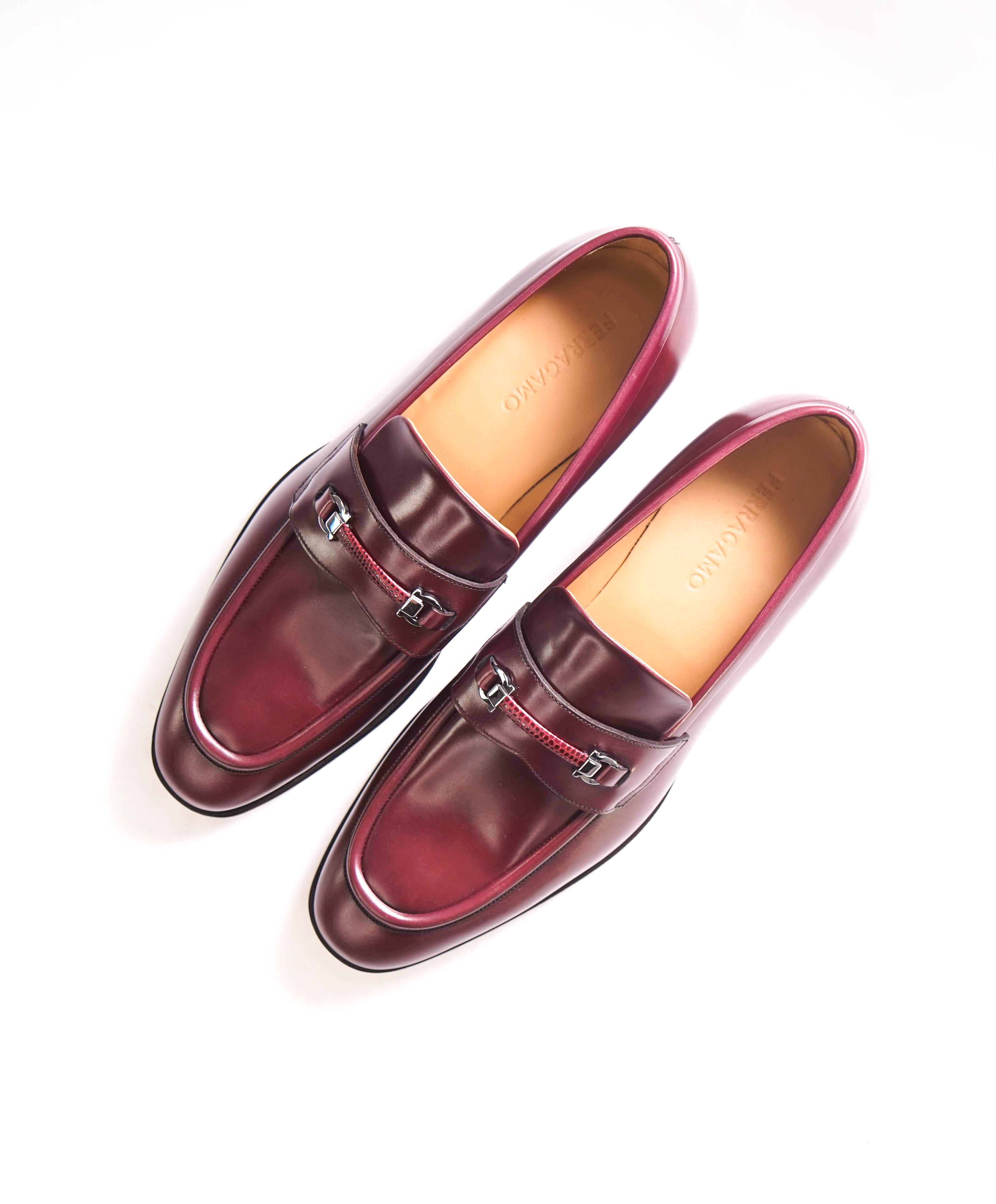 $1,090 SALVATORE FERRAGAMO - "Moccasin with ornament" Dark Barolo Loafer - 10 E US