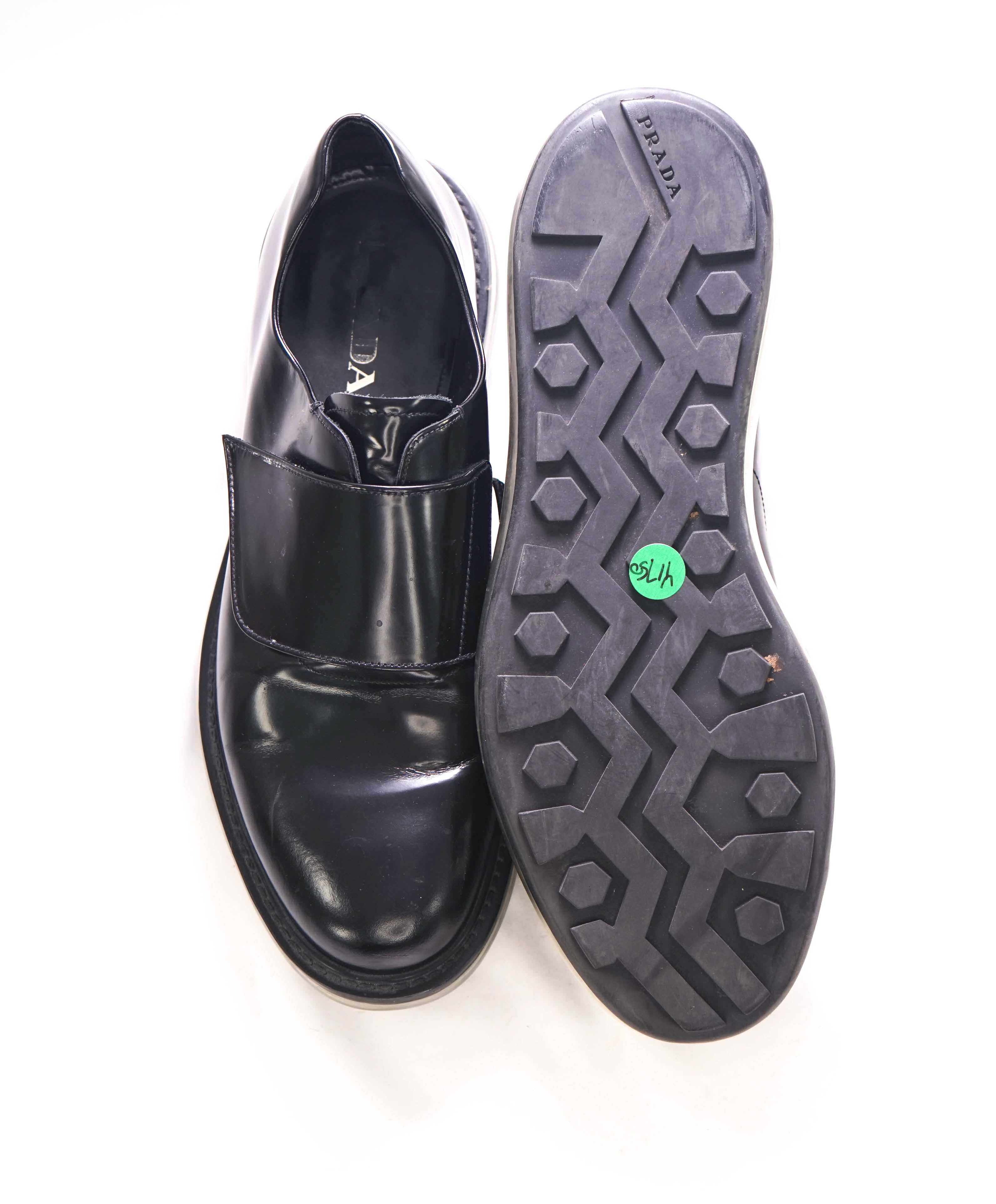 $1,050 PRADA - Black Lug Sole Air levitate Velcro derby shoes - 11 US (10 Prada)