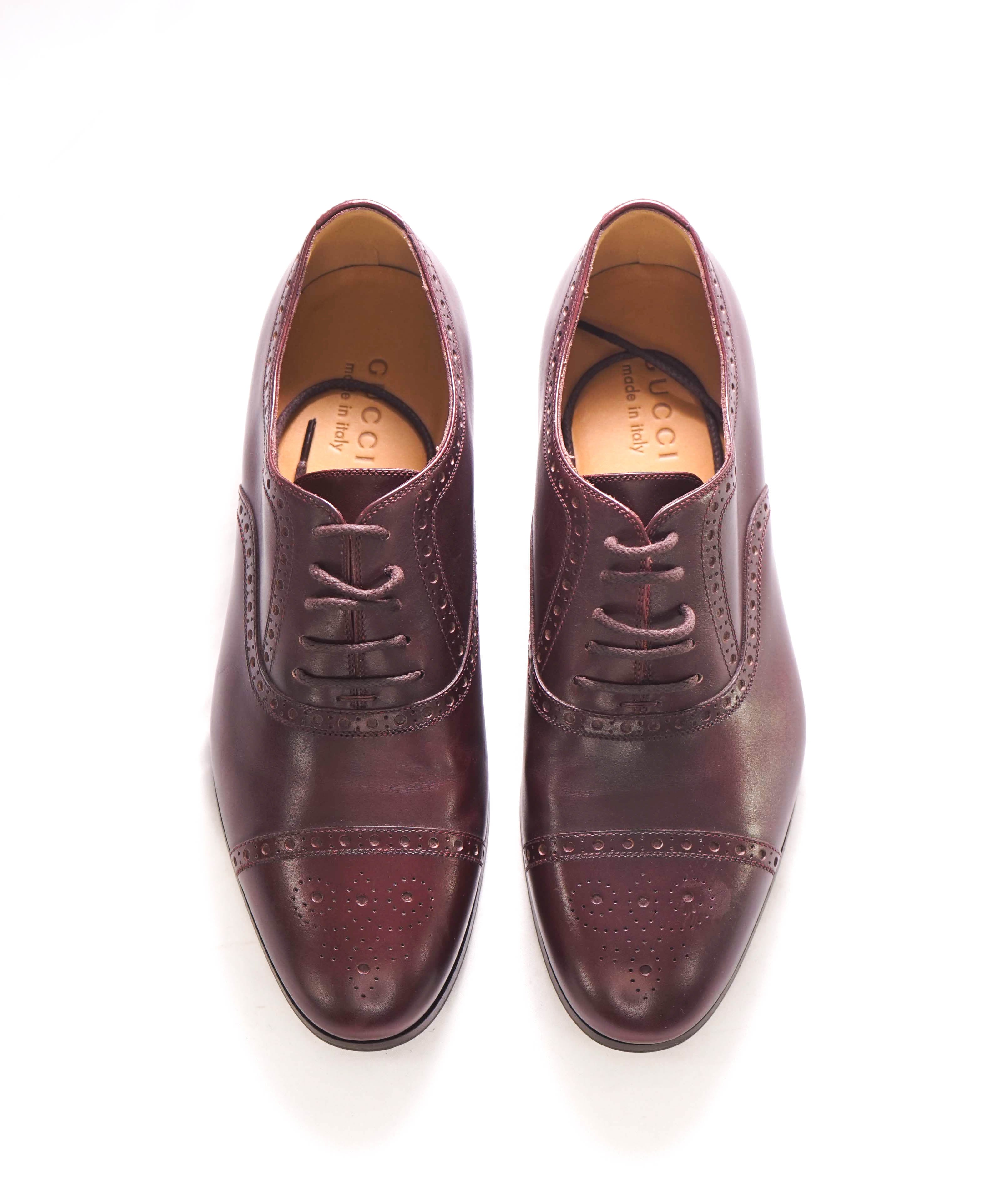 $950 GUCCI - "JAKARTA" Ruby Bordeaux Burgundy Logo Heel Oxford - 8US (7.5G)