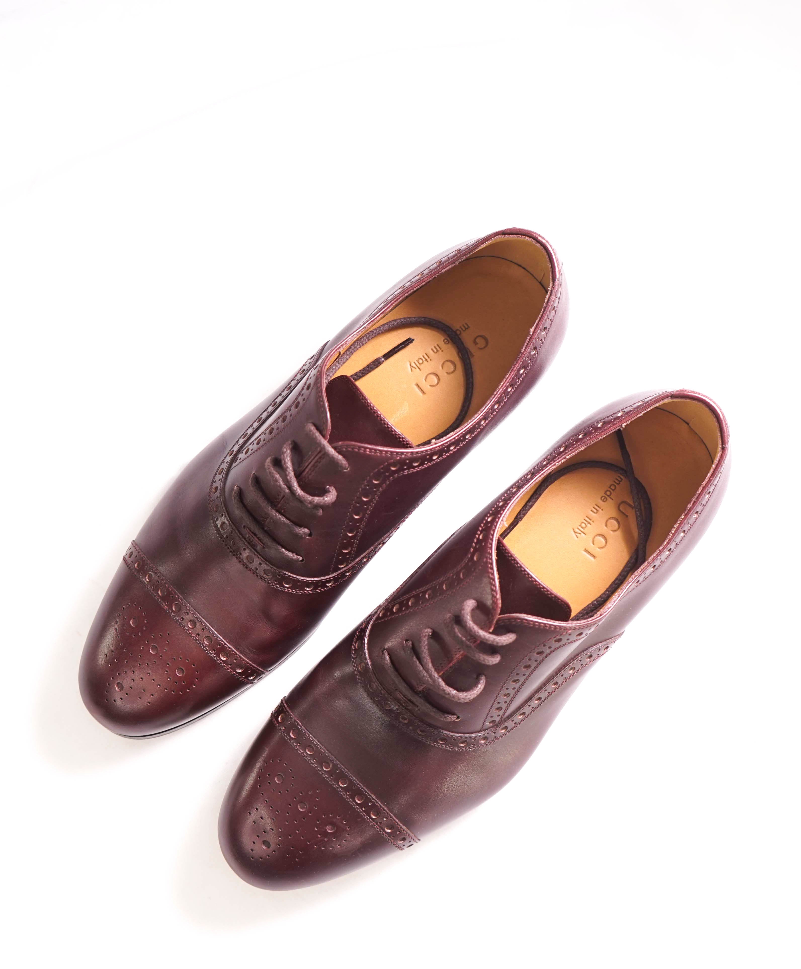 $950 GUCCI - "JAKARTA" Ruby Bordeaux Burgundy Logo Heel Oxford - 8US (7.5G)