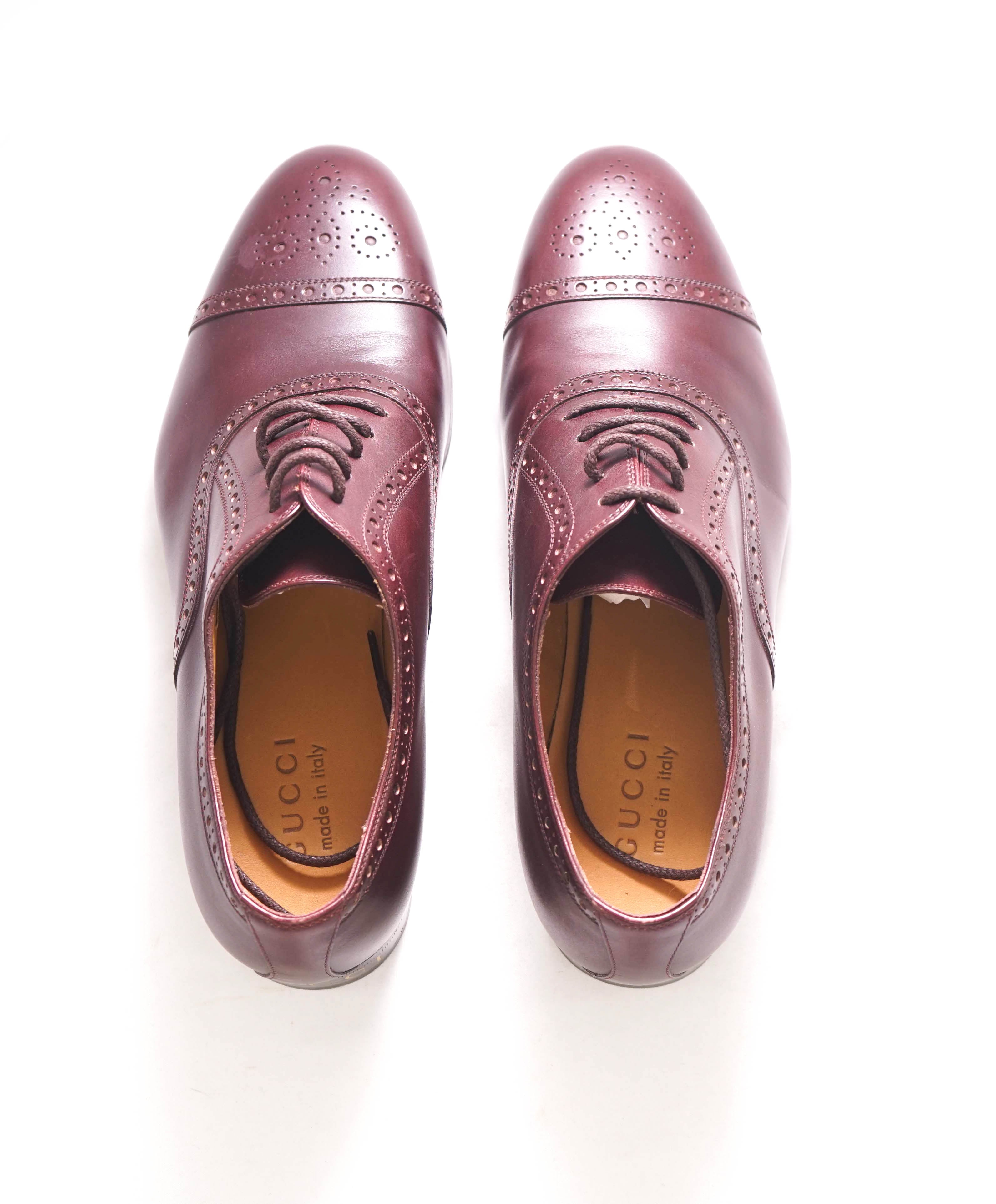 $950 GUCCI - "JAKARTA" Ruby Bordeaux Burgundy Logo Heel Oxford - 8US (7.5G)