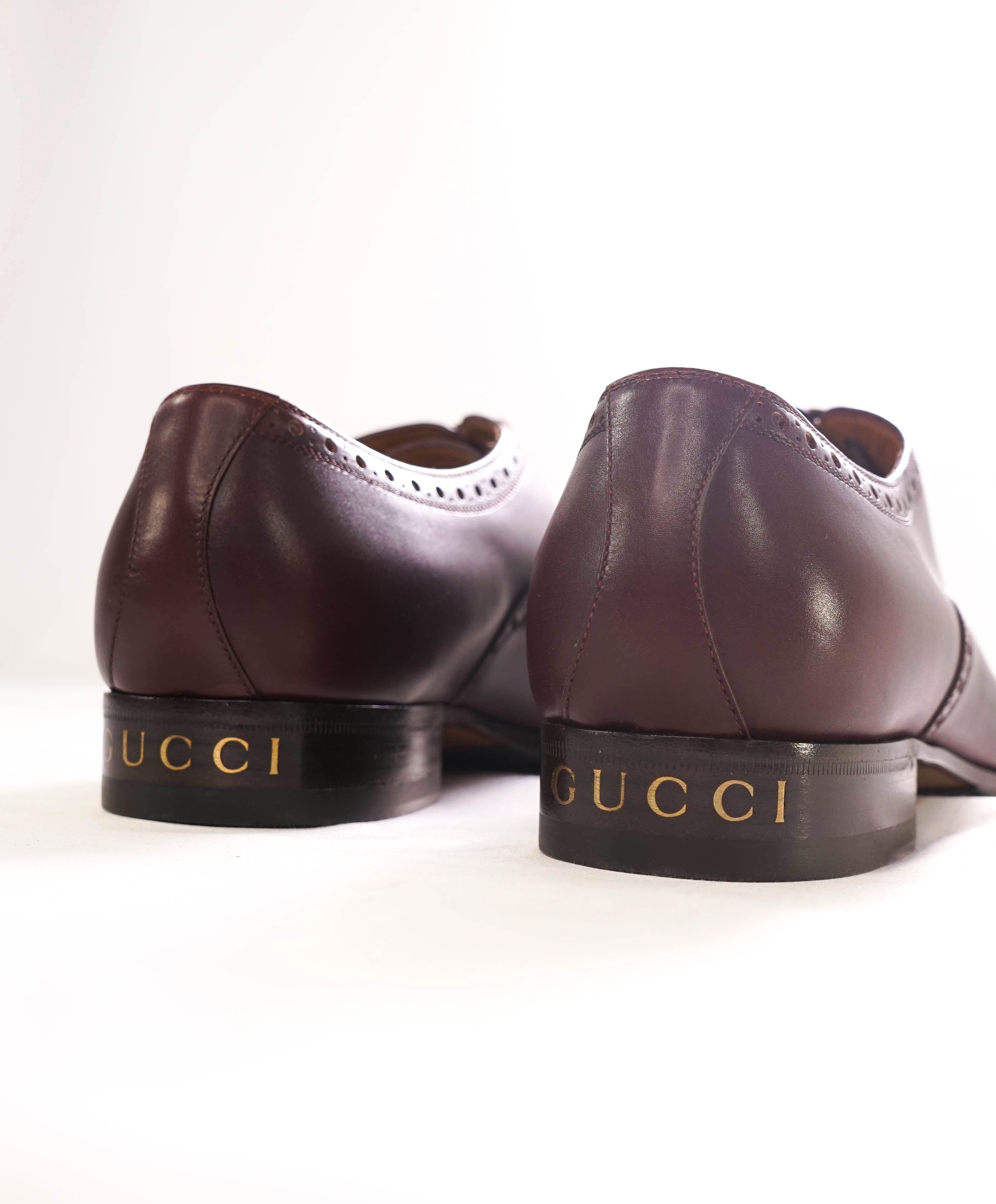 $950 GUCCI - "JAKARTA" Ruby Bordeaux Burgundy Logo Heel Oxford - 8US (7.5G)