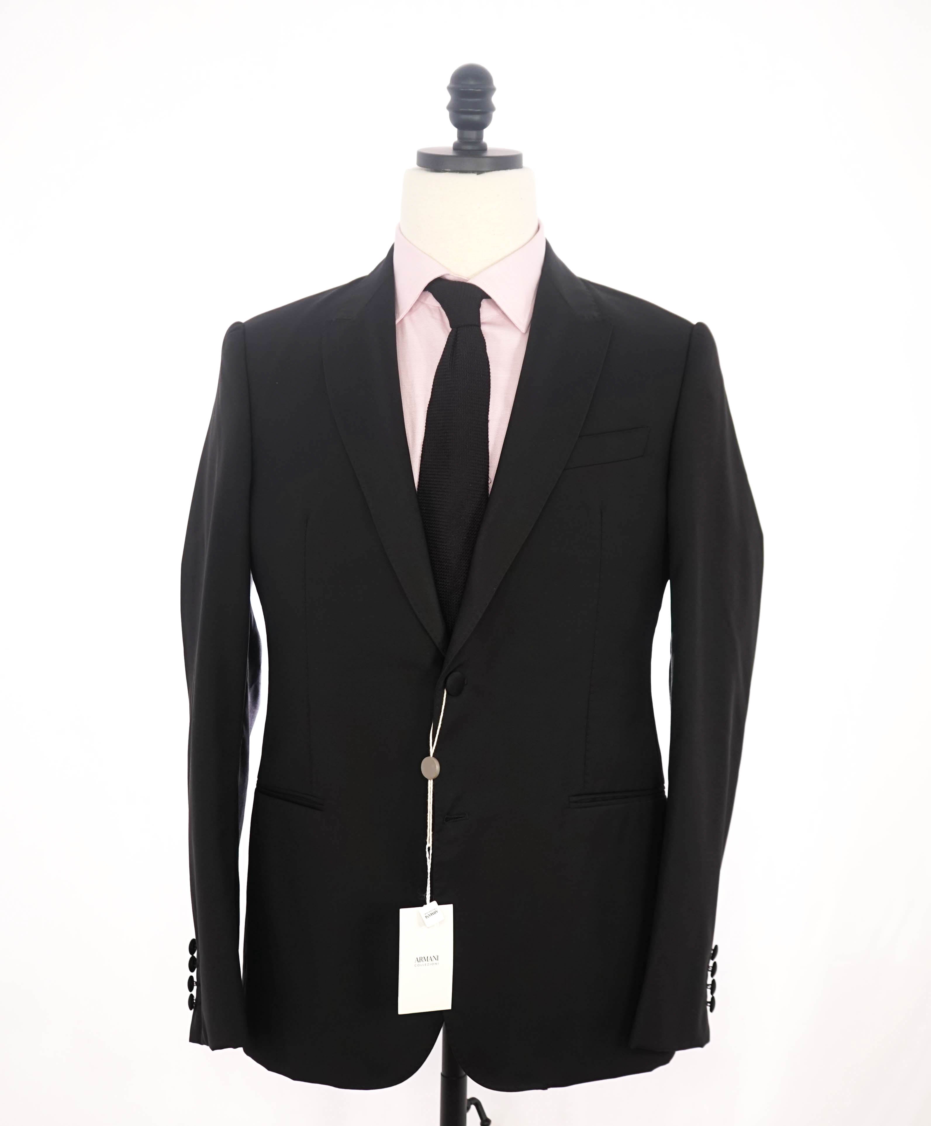 ARMANI COLLEZIONI - "M Line" Black Slim 2-Button Tuxedo Peak Lapels - 38R