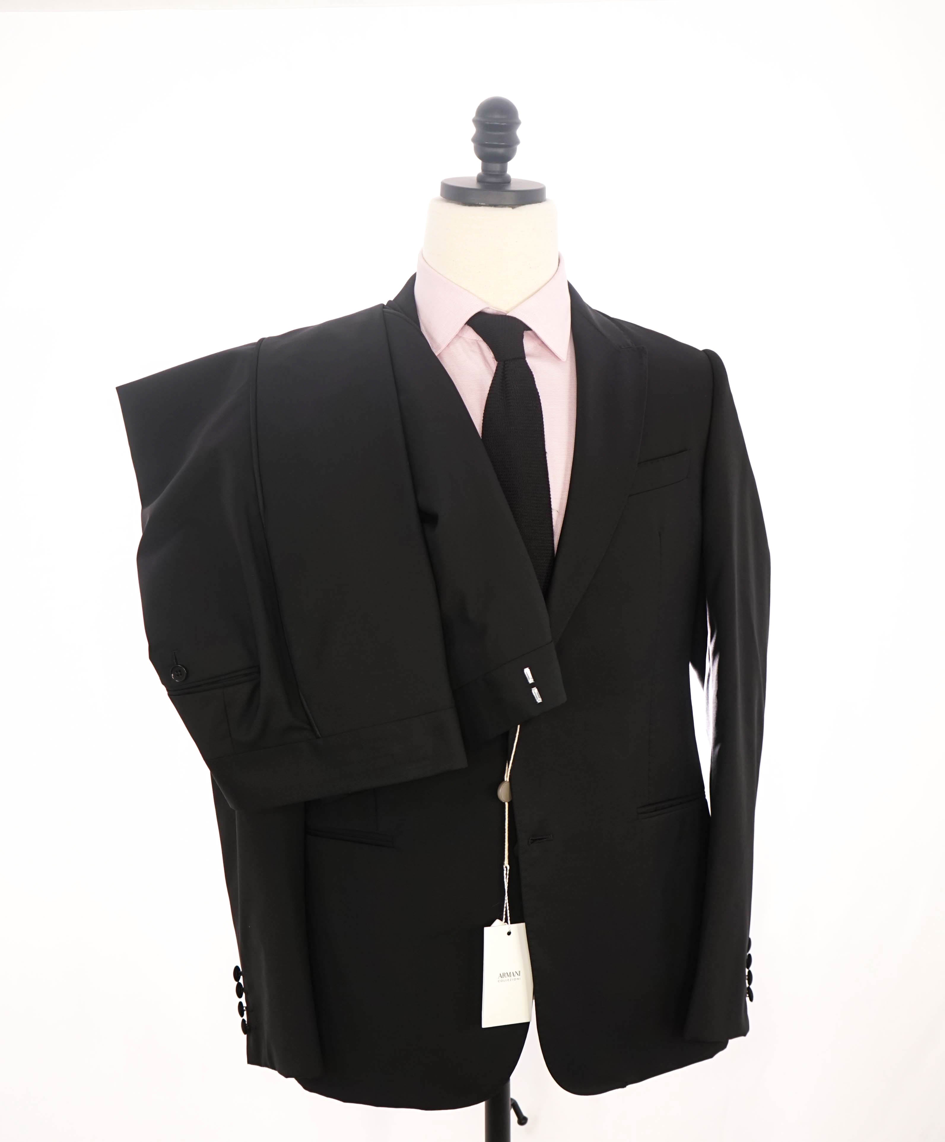 ARMANI COLLEZIONI - "M Line" Black Slim 2-Button Tuxedo Peak Lapels - 38R