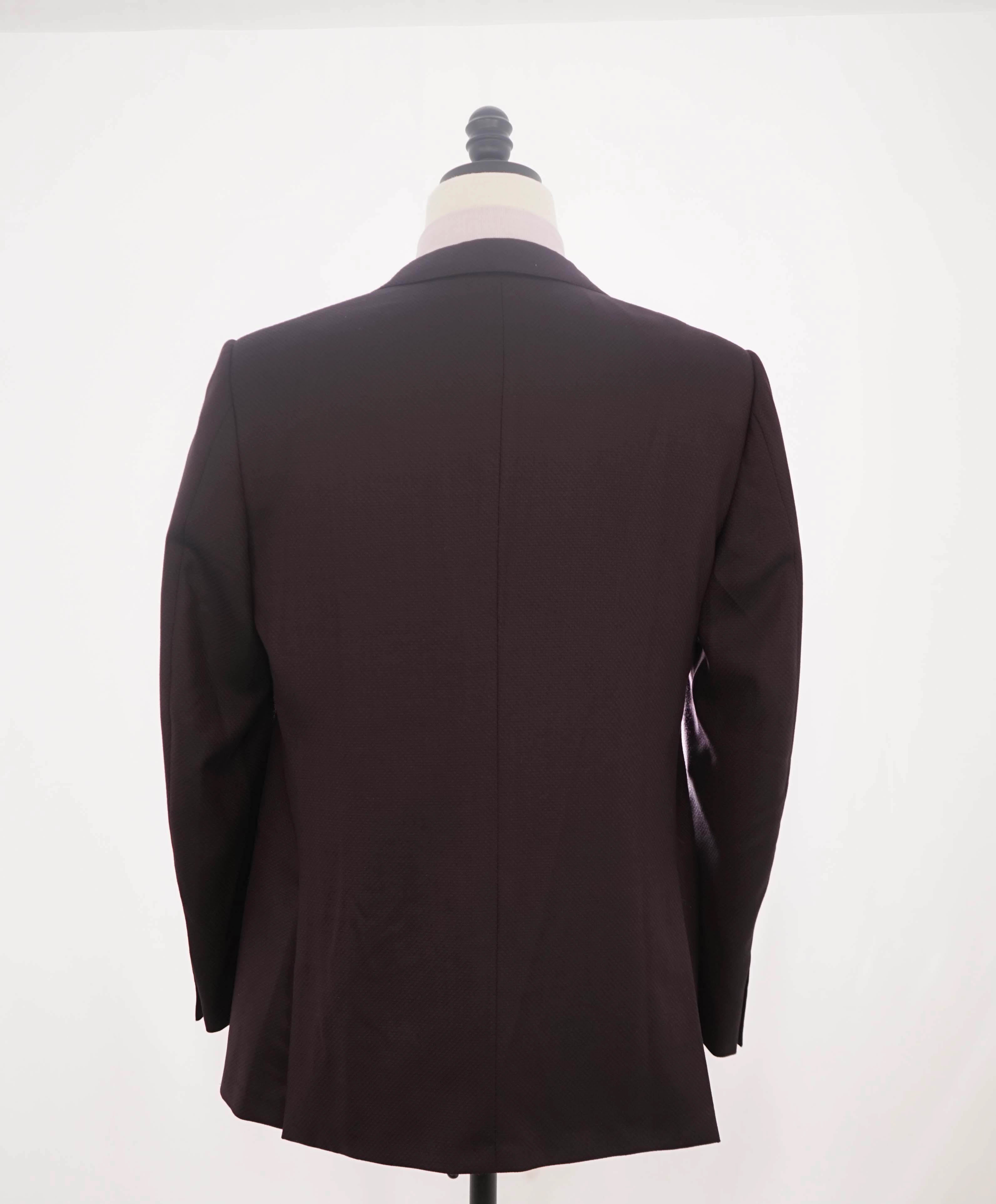 $2,995 ERMENEGILDO ZEGNA - PEAK LAPEL Burgundy Dinner Jacket 1-Piece - 40R