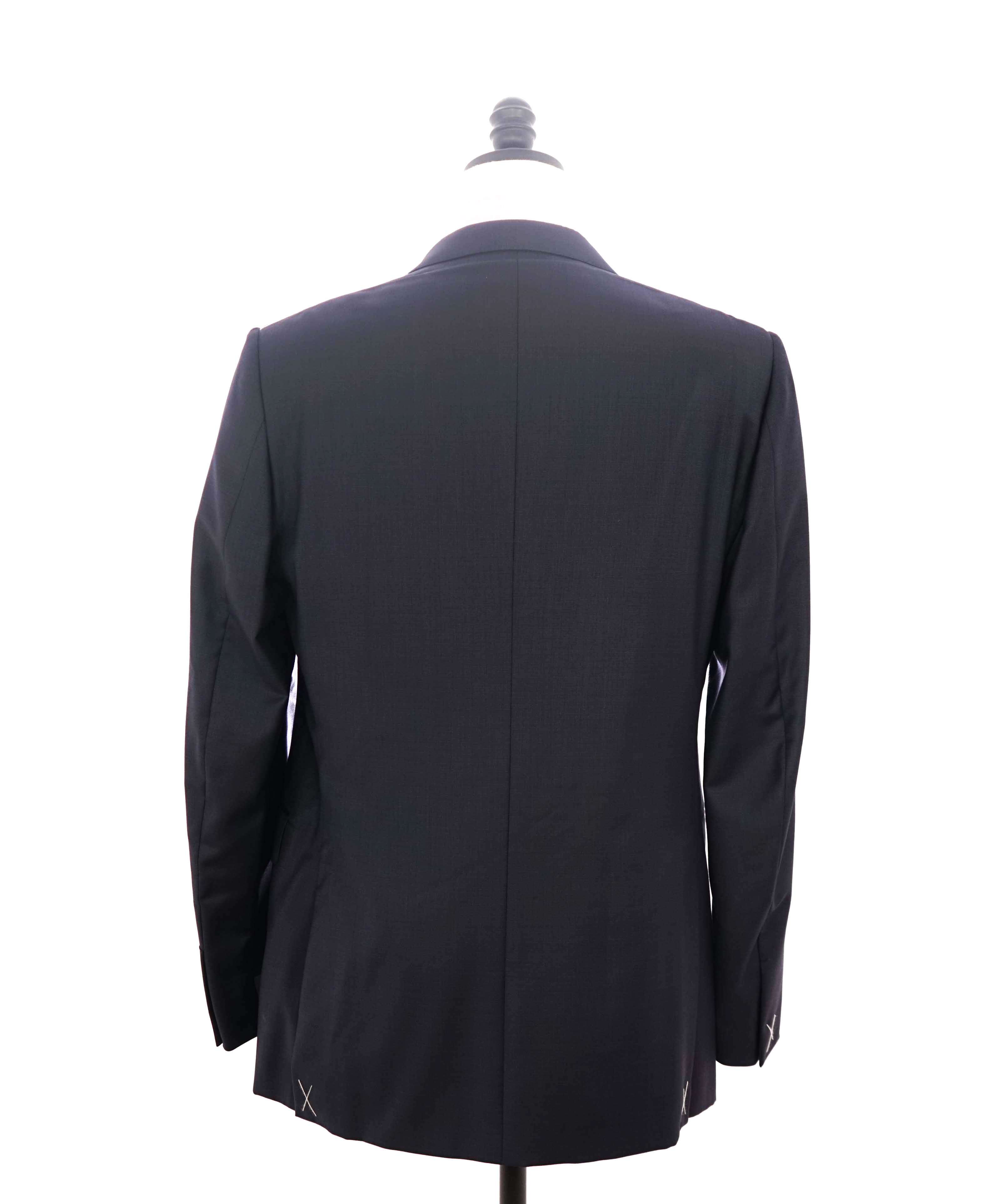 $3,995 ERMENEGILDO ZEGNA -"TROFEO" Navy Blue Birdseye Suit - 40L 35W