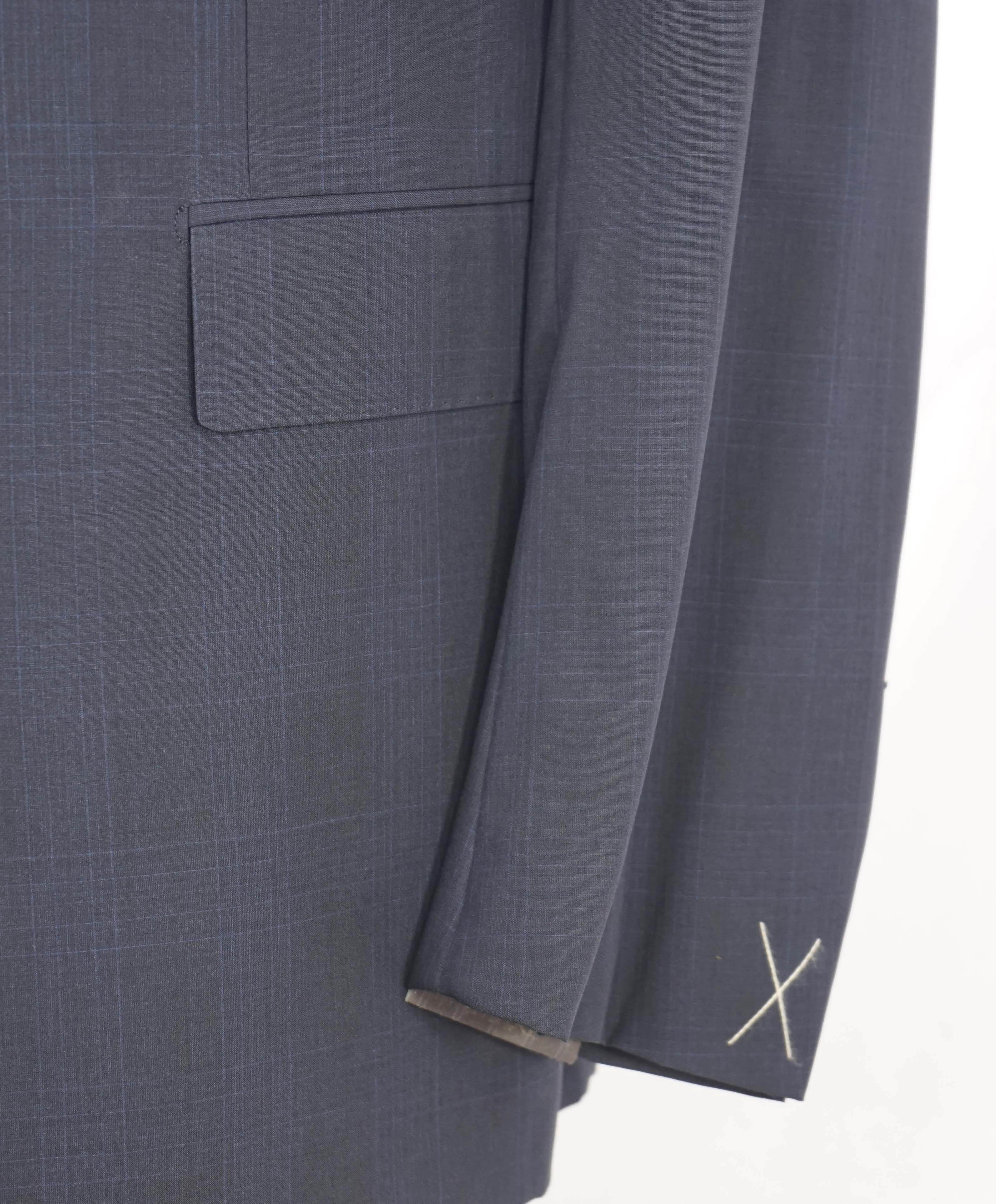 $3,290 ERMENEGILDO ZEGNA -“LEGGERISSIMO" Premium SILK Check Blazer - 48R