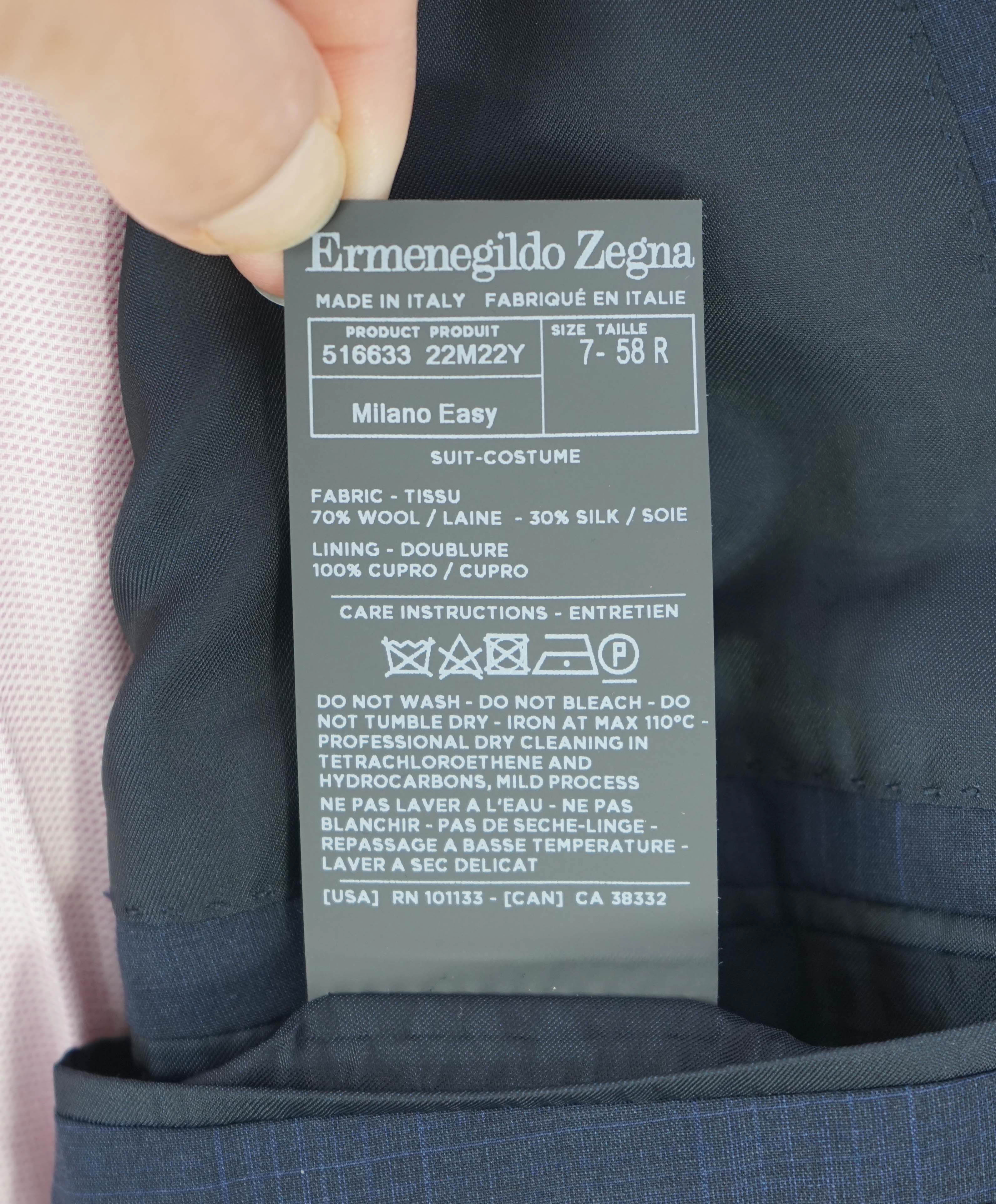 $3,290 ERMENEGILDO ZEGNA -“LEGGERISSIMO" Premium SILK Check Blazer - 48R