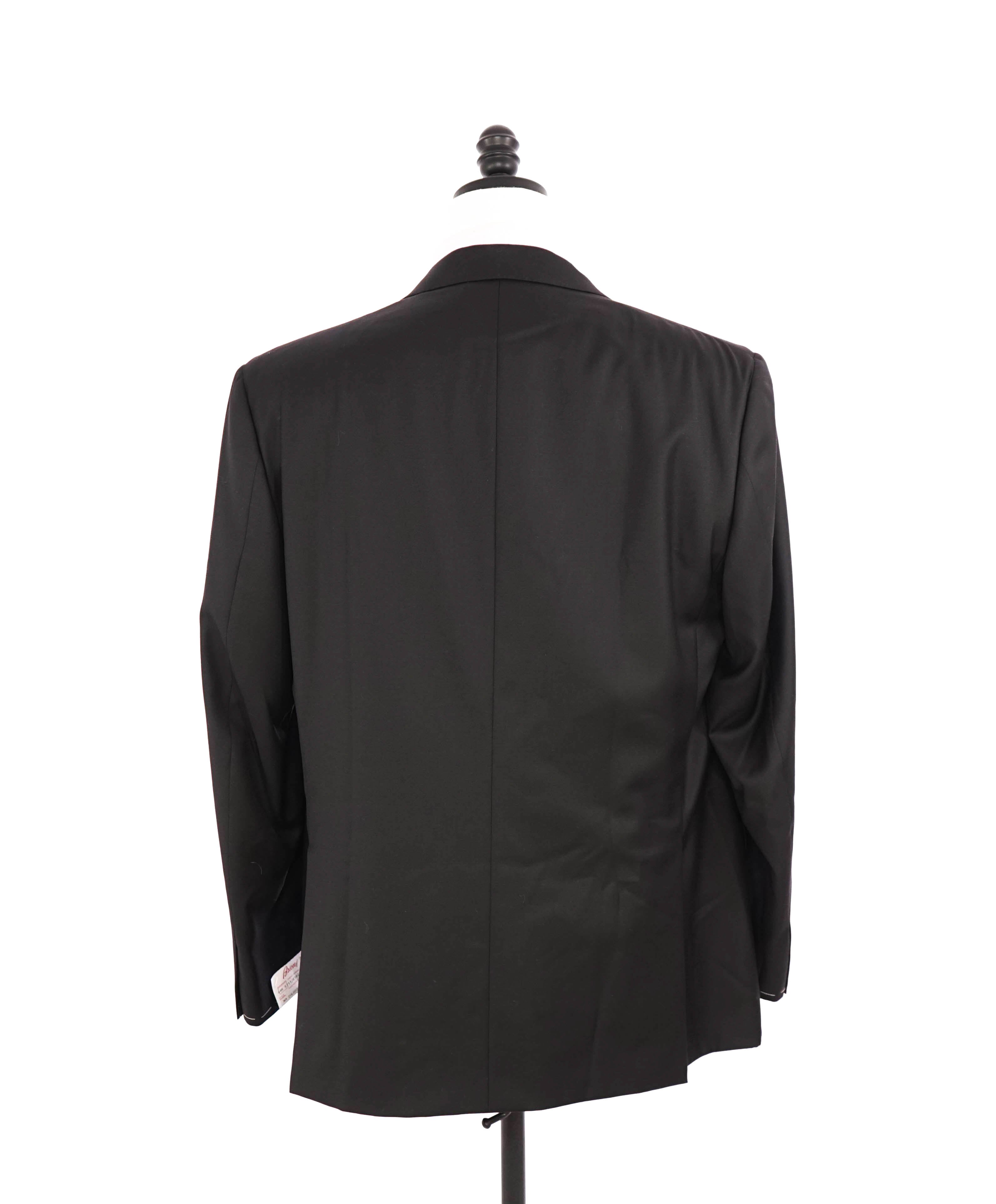 $6300 BRIONI - Classic Solid Black 2-Btn *CELEB FAVE* 160's Suit - 44R