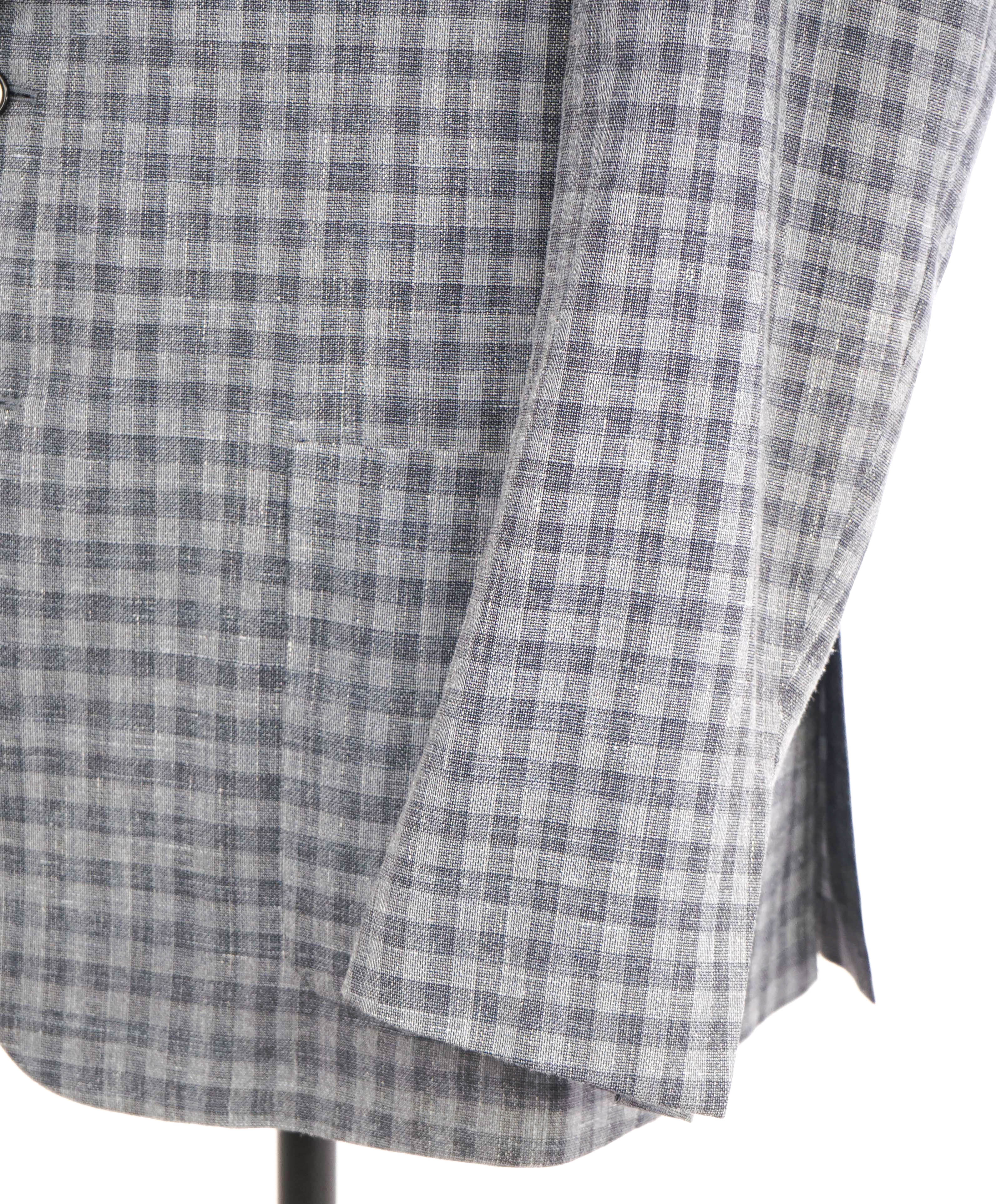 $2,295 GIORGIO ARMANI - “SOFT” Wool/Silk/Linen Oxford Weave Gray Check Blazer - 46R