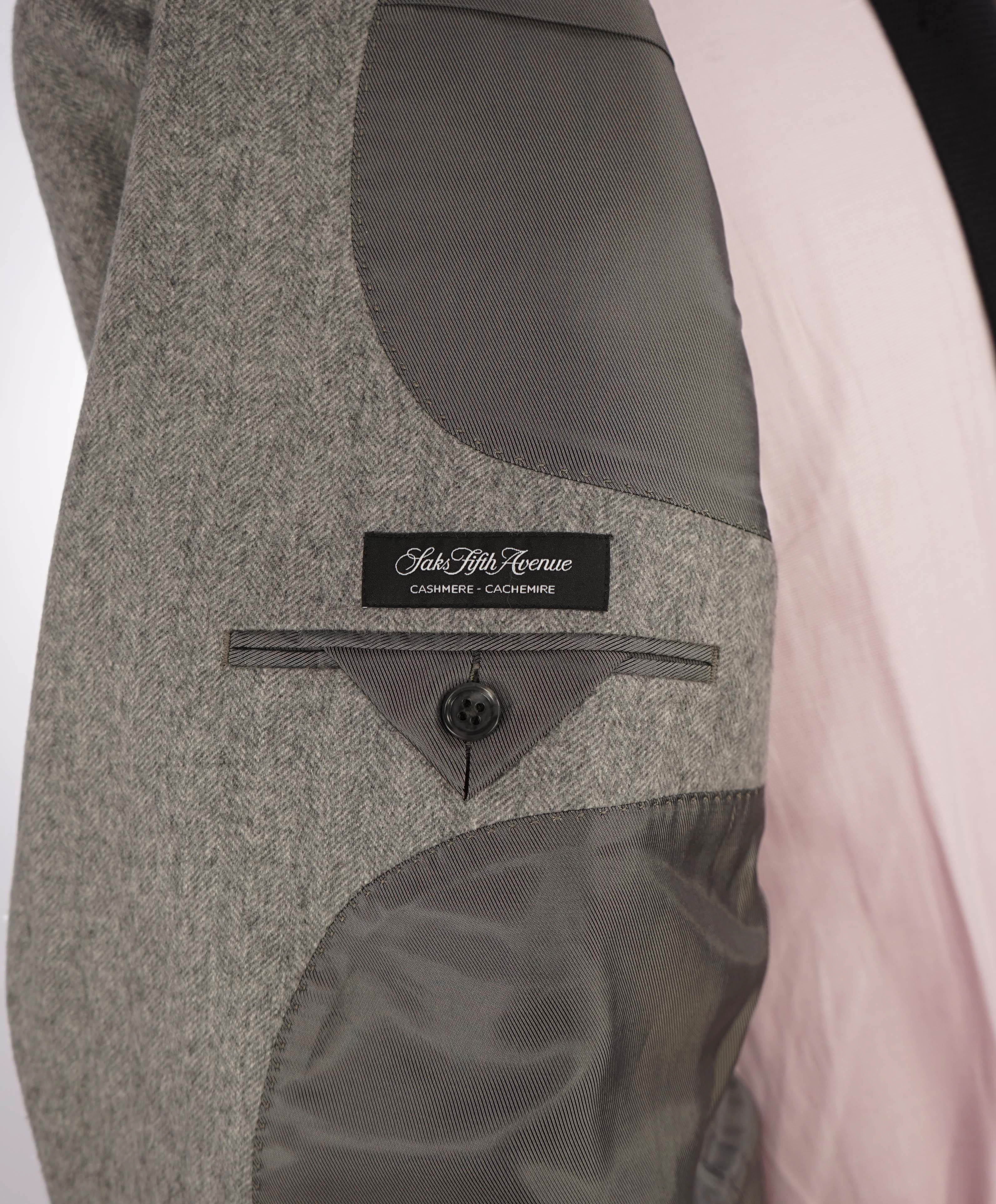 $1,295 SAKS FIFTH AVENUE - 100% PURE CASHMERE Herringbone "SLIM" Blazer- 48R US