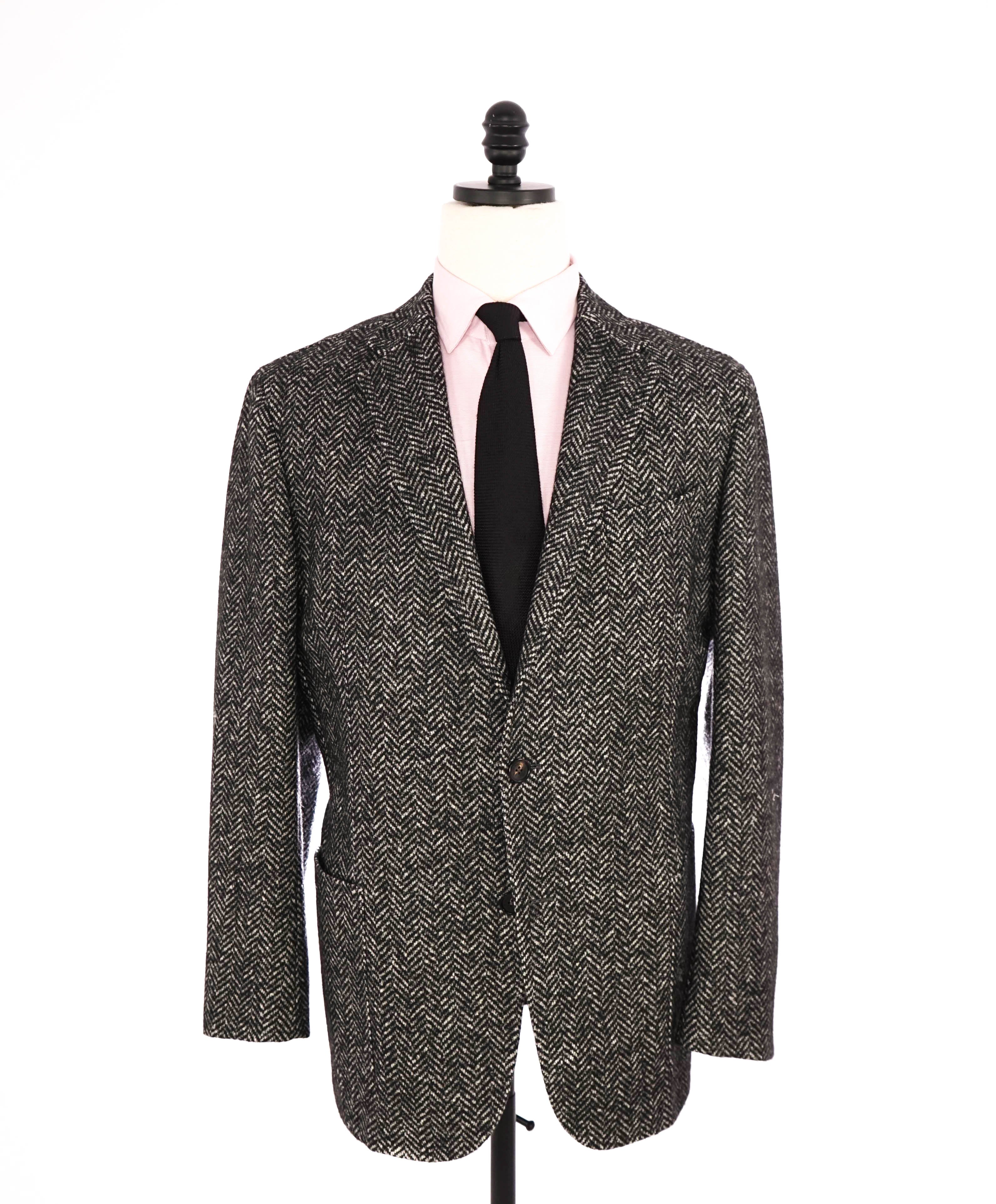 $2,895 ERMENEGILDO ZEGNA - *WOOL / ALPACA* Herringbone Black/White Blazer - 46R