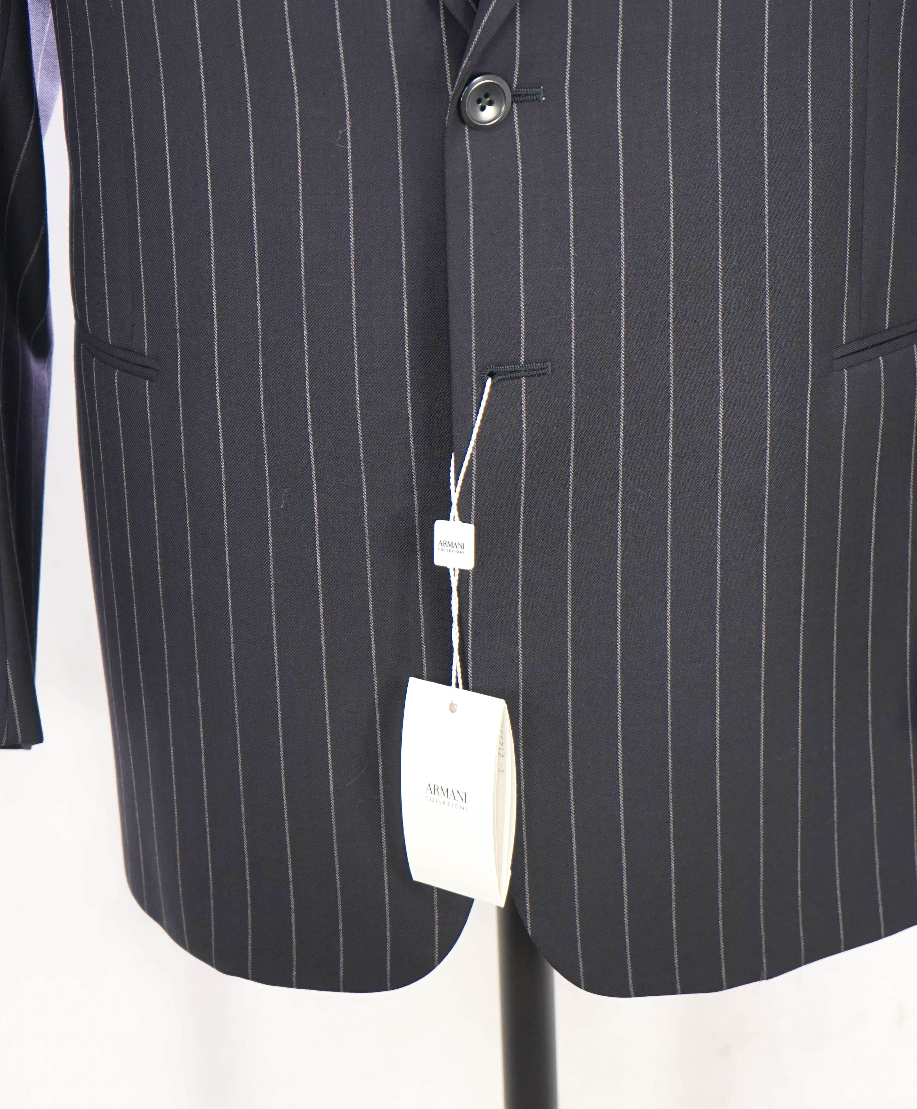 $1,895 ARMANI COLLEZIONI - Chalk Striped *G LINE* Notch Lapel Suit - 44R