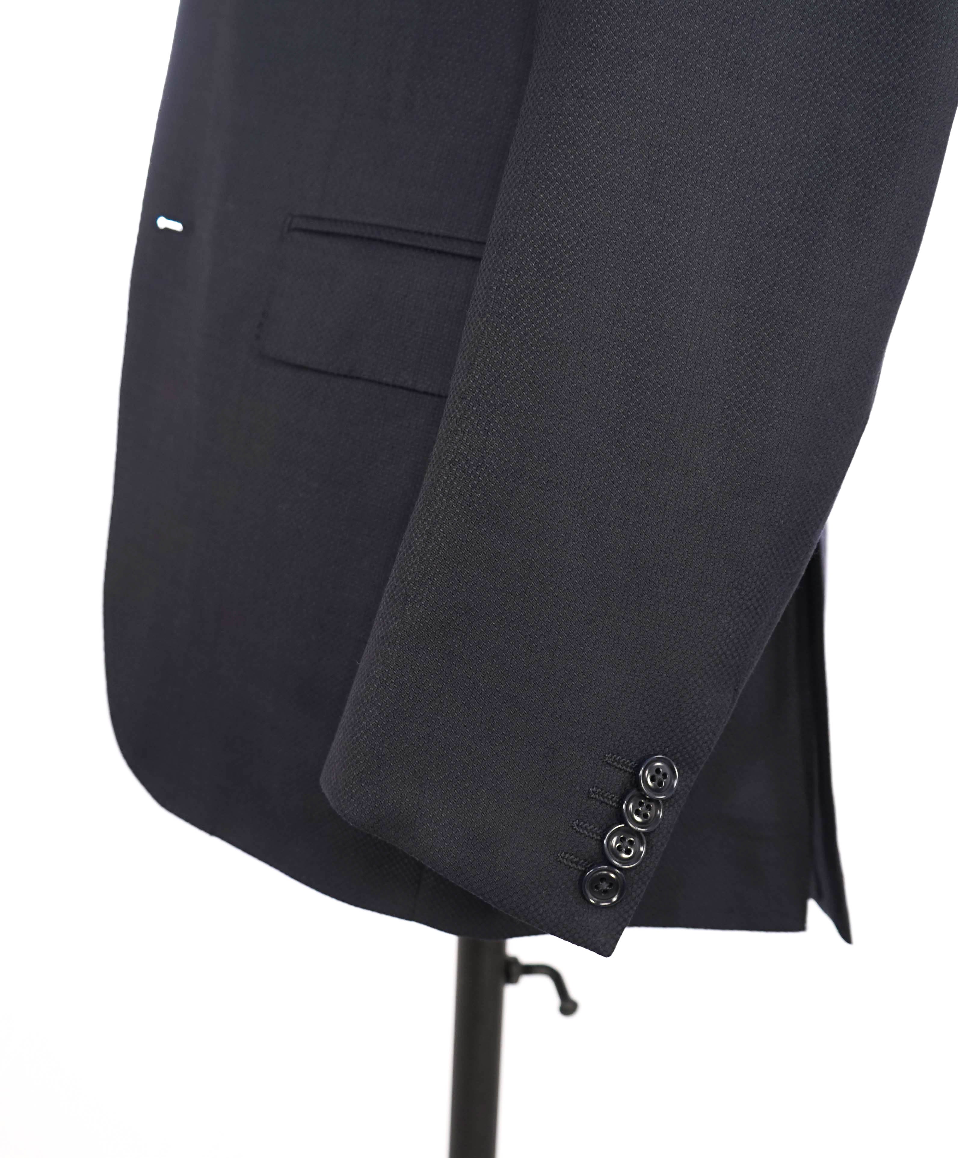 $3,295 ERMENEGILDO ZEGNA - "TROFEO COMFORT" Navy Blue 10 POCKET Blazer - 38R