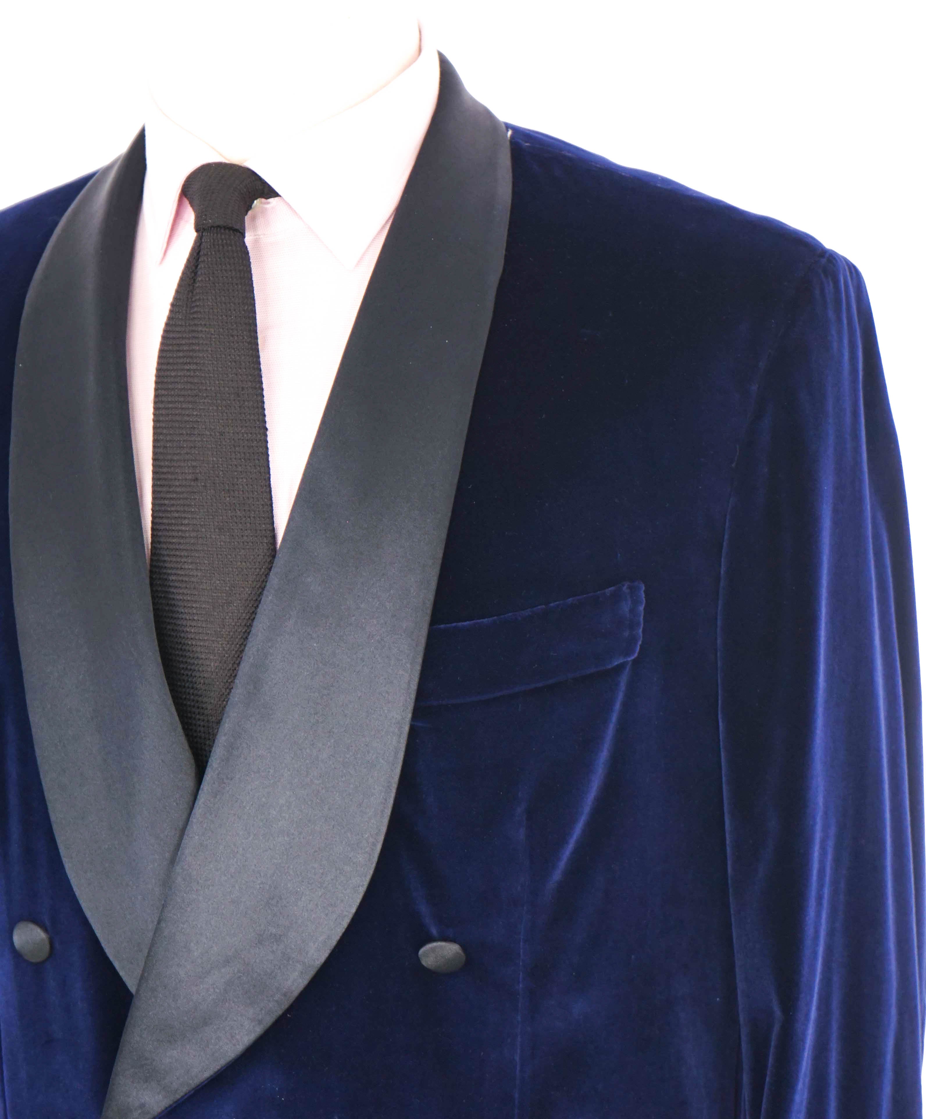 $10,000 KITON - Navy Velvet Shawl Double Breasted Dinner Jacket Blazer - 48L