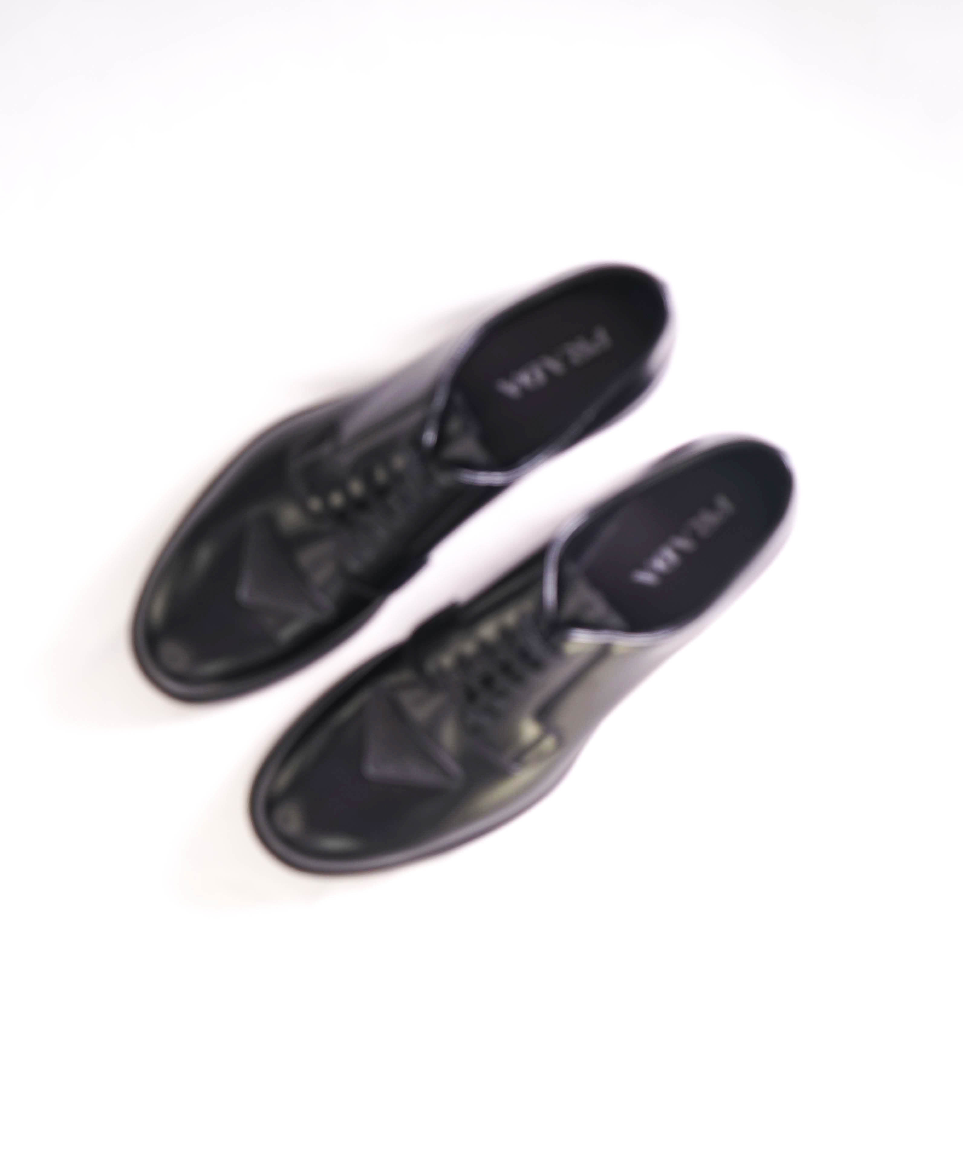 $1,150 PRADA - Black Brushed Triangle Plaque Leather Derby Lace-Ups - 12 US (11 Prada)