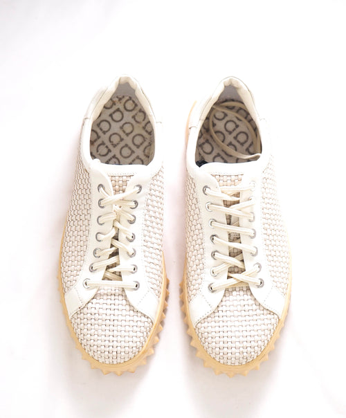 $750 SALVATORE FERRAGAMO - *Rhinoceros* Off White WOVEN Gancini Sneaker - 8 M US