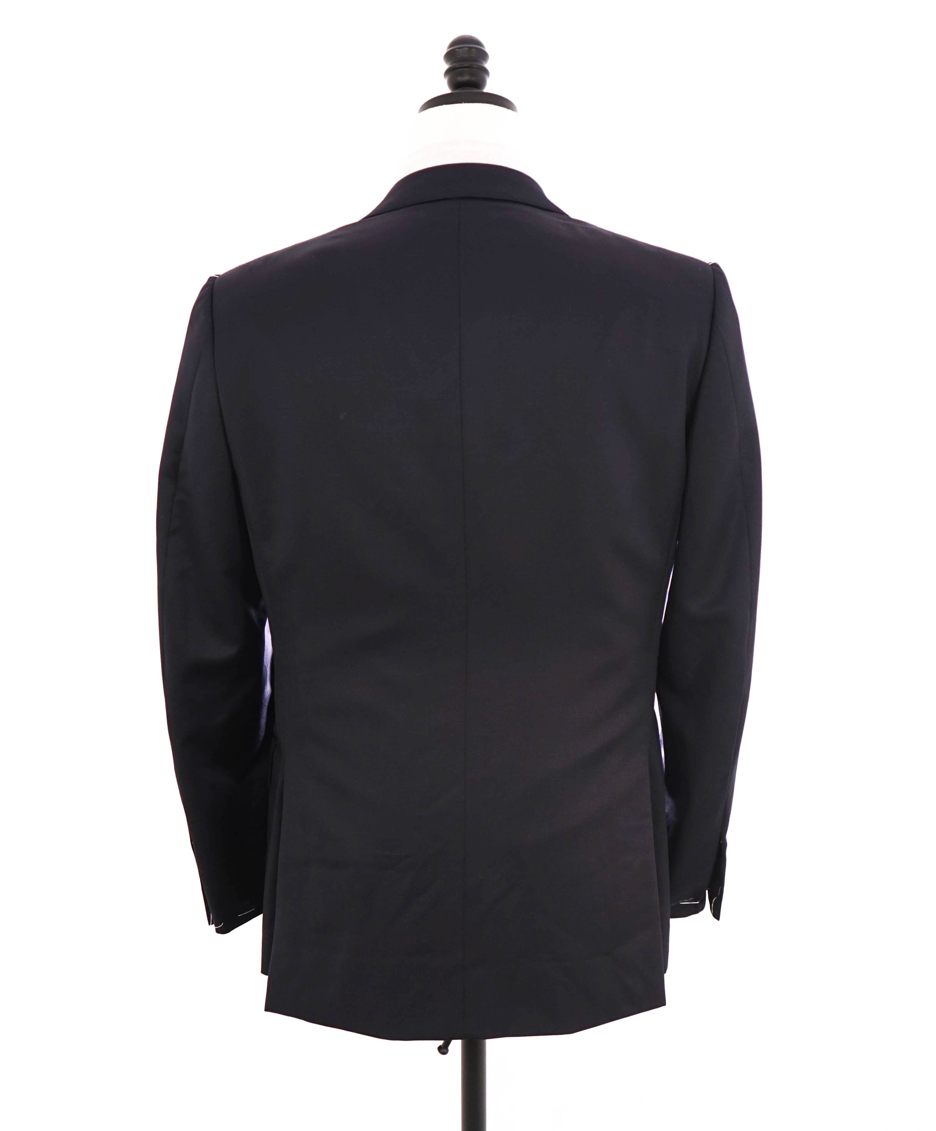 $2,695 ERMENEGILDO ZEGNA -"Micronsphere" NAVY Blazer - 38R