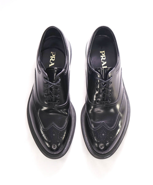 $950 PRADA - Black Brushed Leather Wingtip Brogue Detail Oxfords - 7 US (6 Prada)