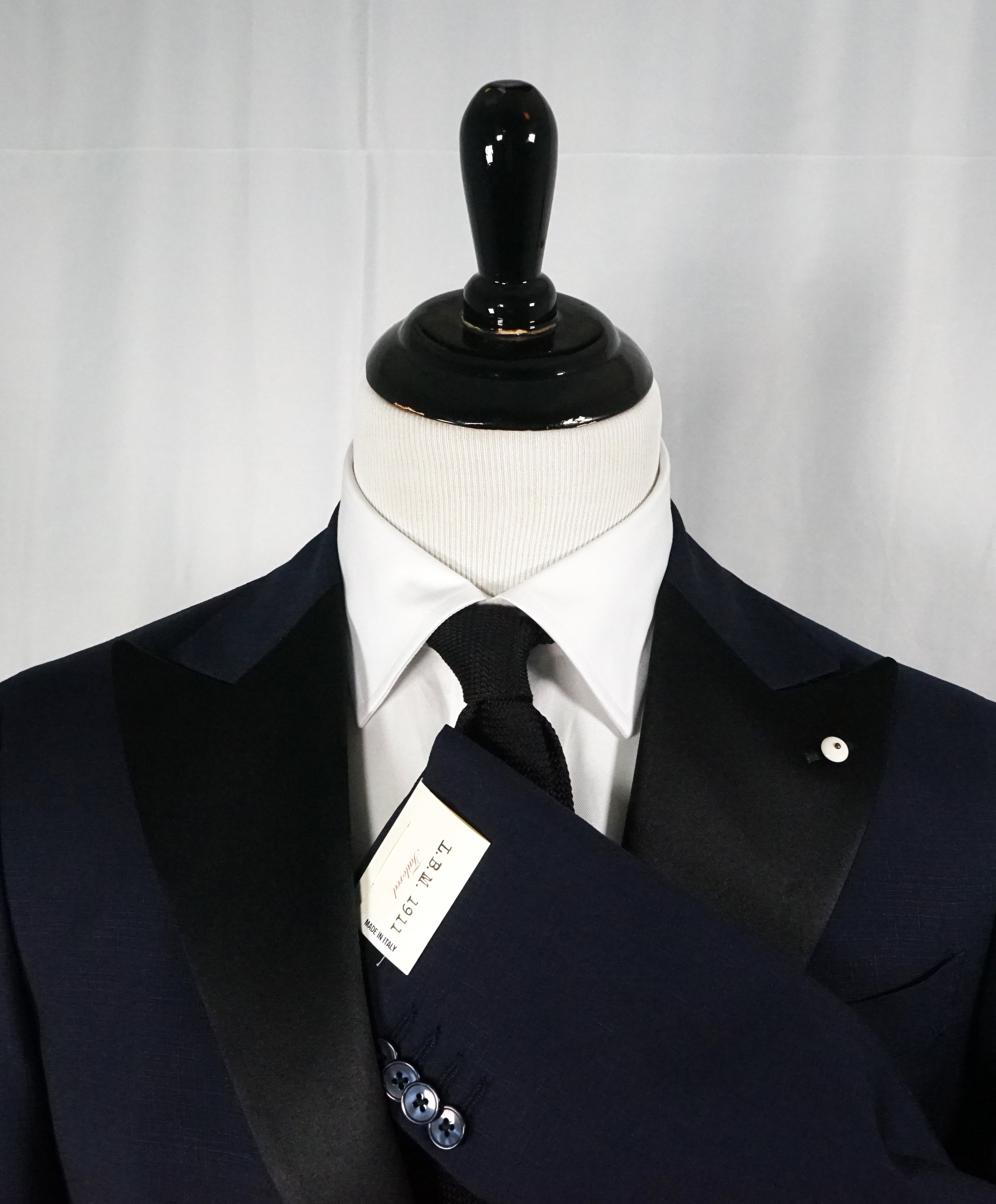 L.B.M. 1911 - LUIGI BIANCHI MANTOVA Blue Wide Peak Lapel Semi Lined Tuxedo- 36R