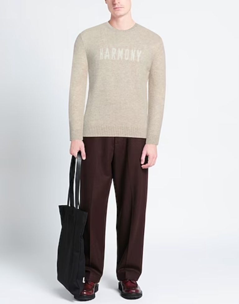 $1,095 ELEVENTY - CASHMERE & SILK Neutral Text Crewneck Sweater - M