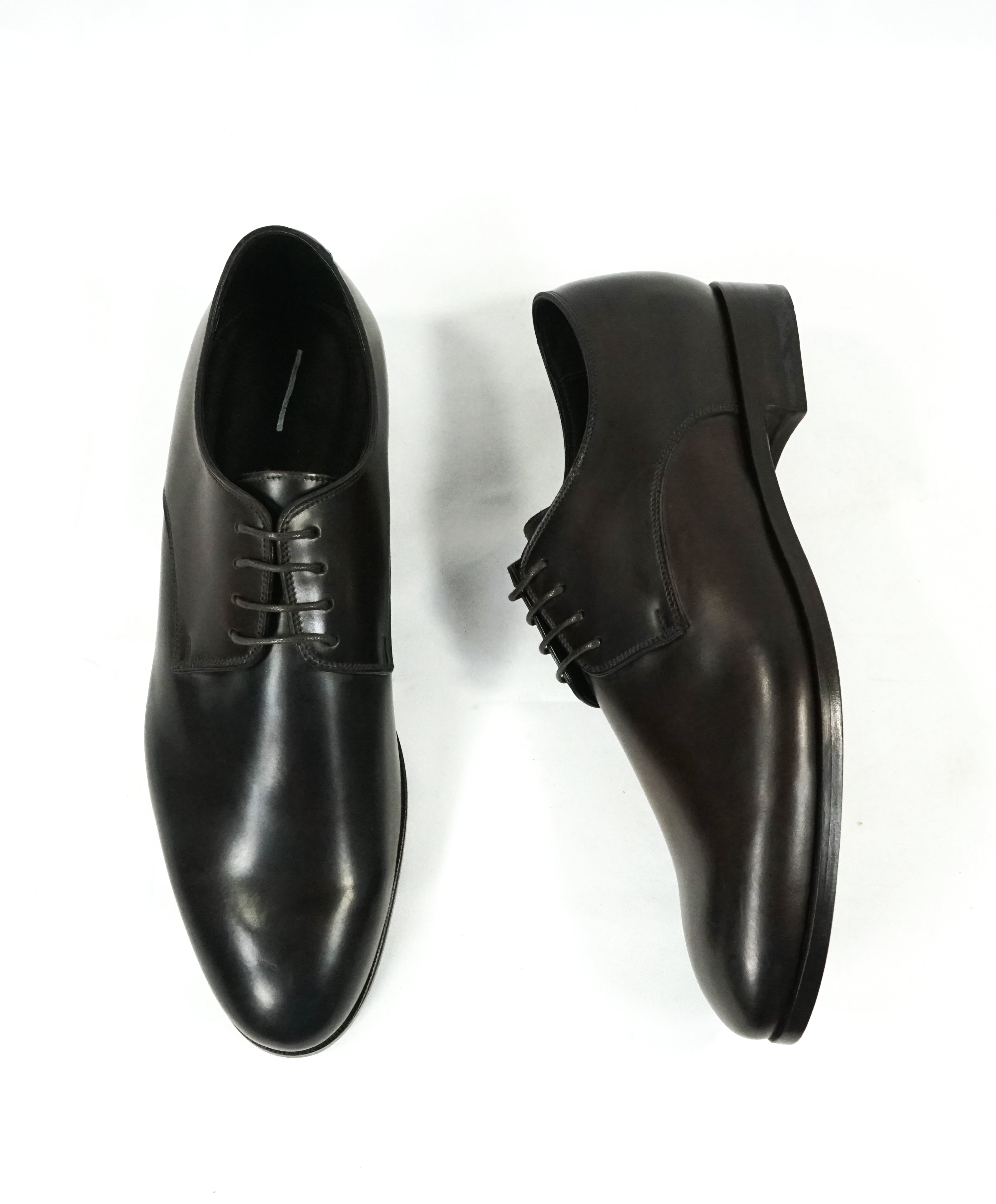 CANALI -  Classic Leather Round Toe Derbys - 8