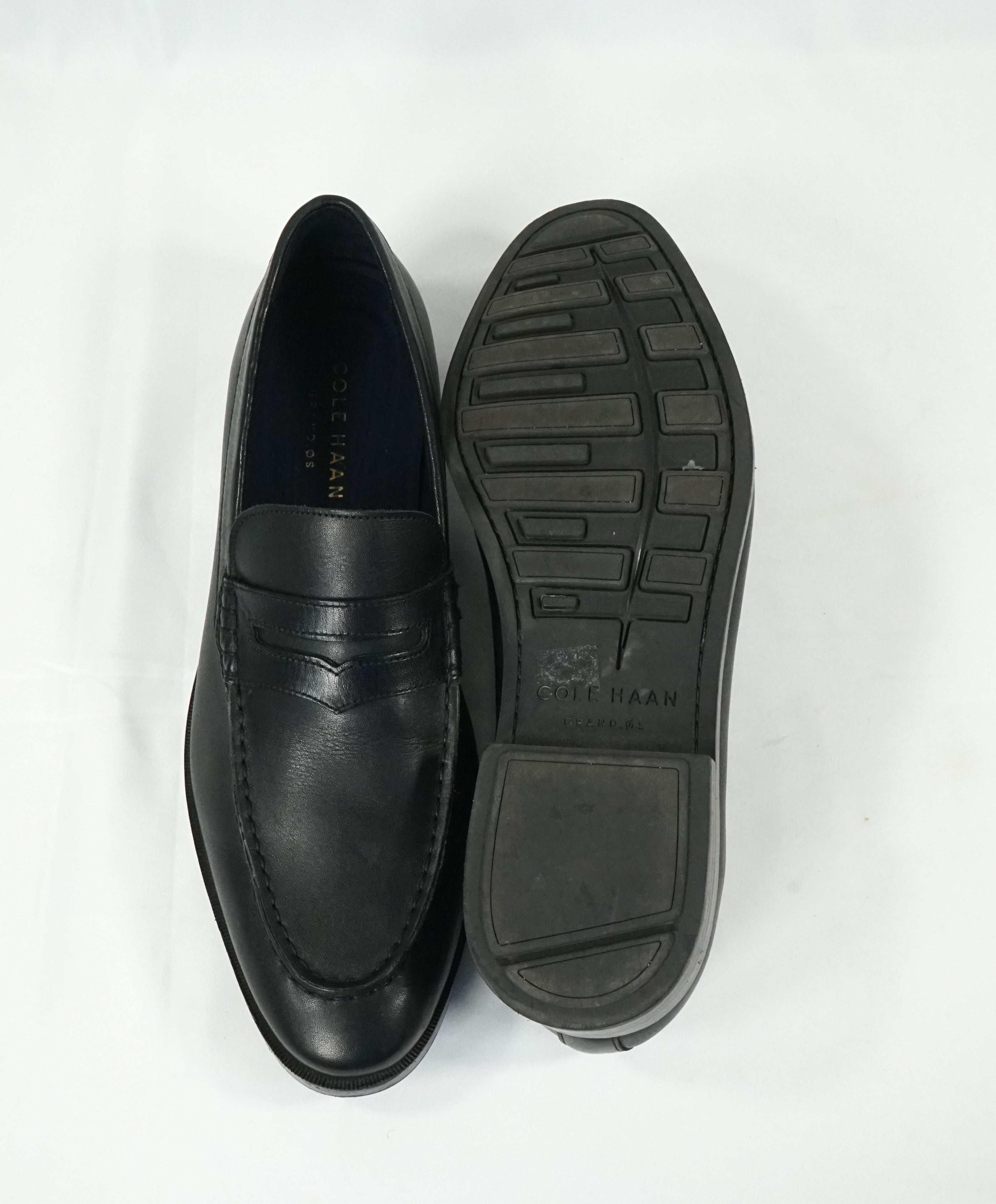 COLE HAAN - Grand OS Black V Penny Loafers - 10.5