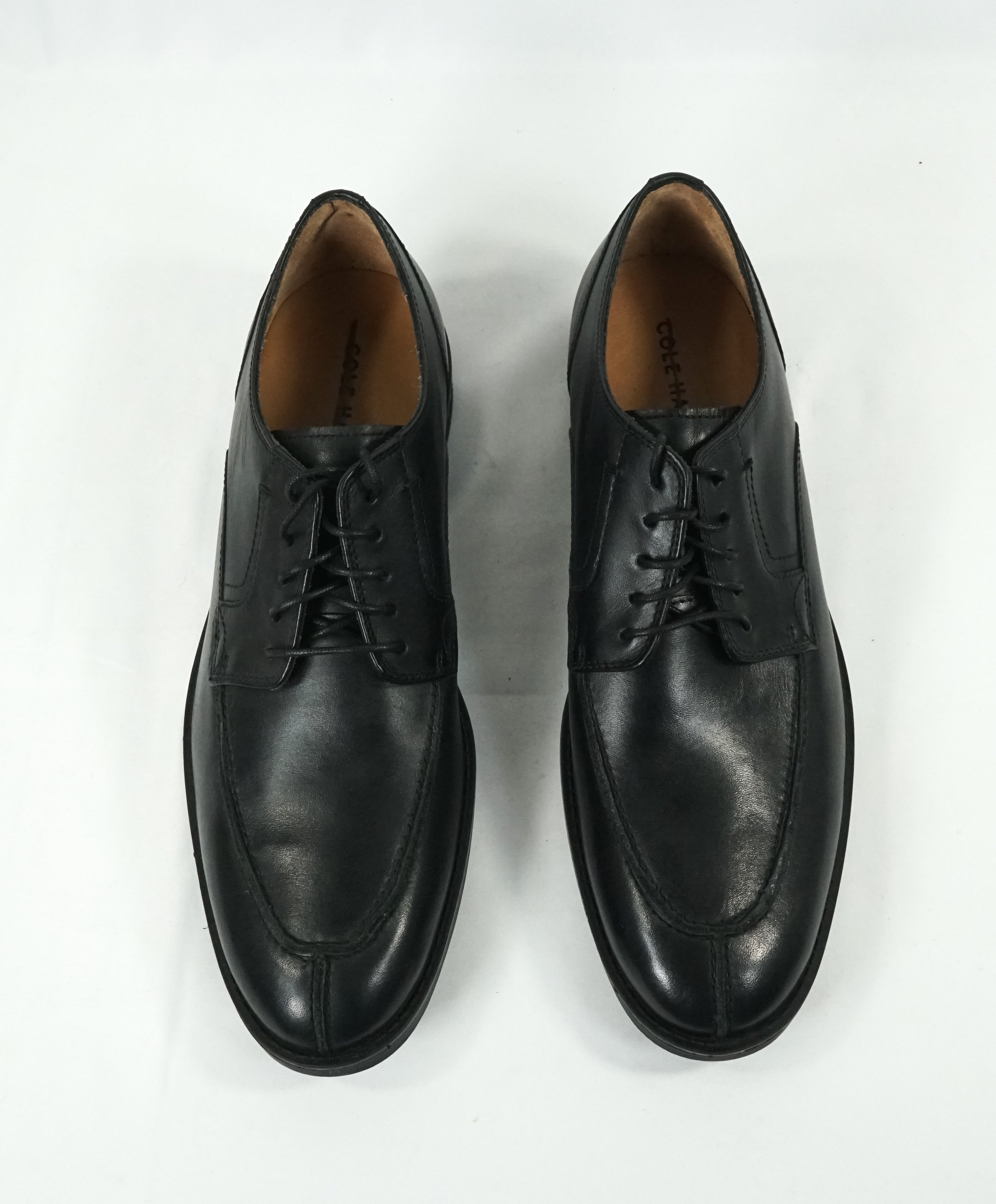 COLE HAAN - Black Split Toe Leather Oxfords - 10