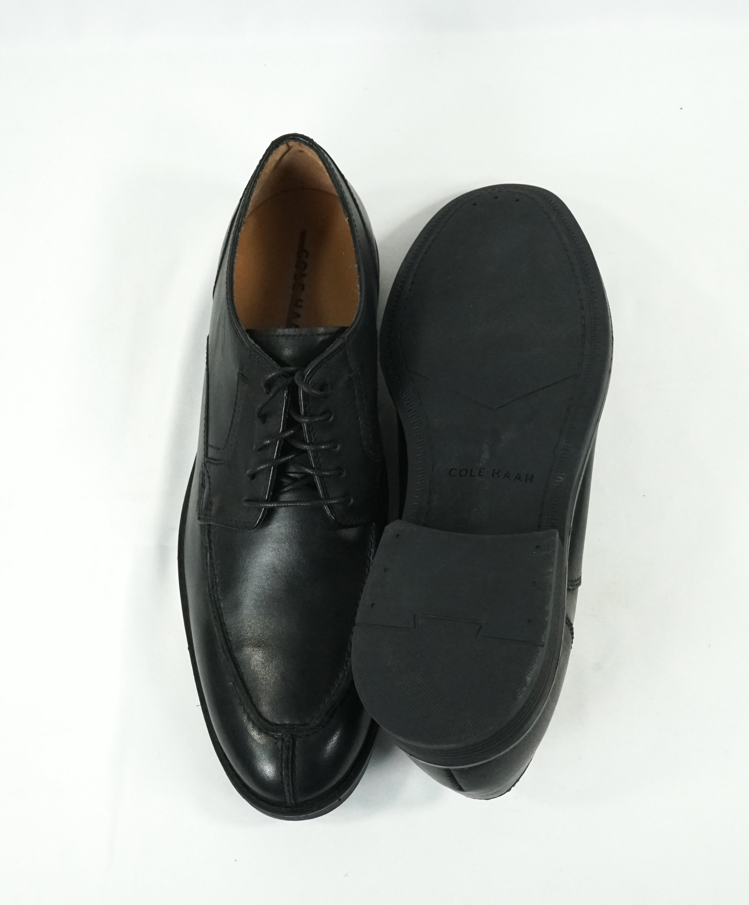 COLE HAAN - Black Split Toe Leather Oxfords - 10