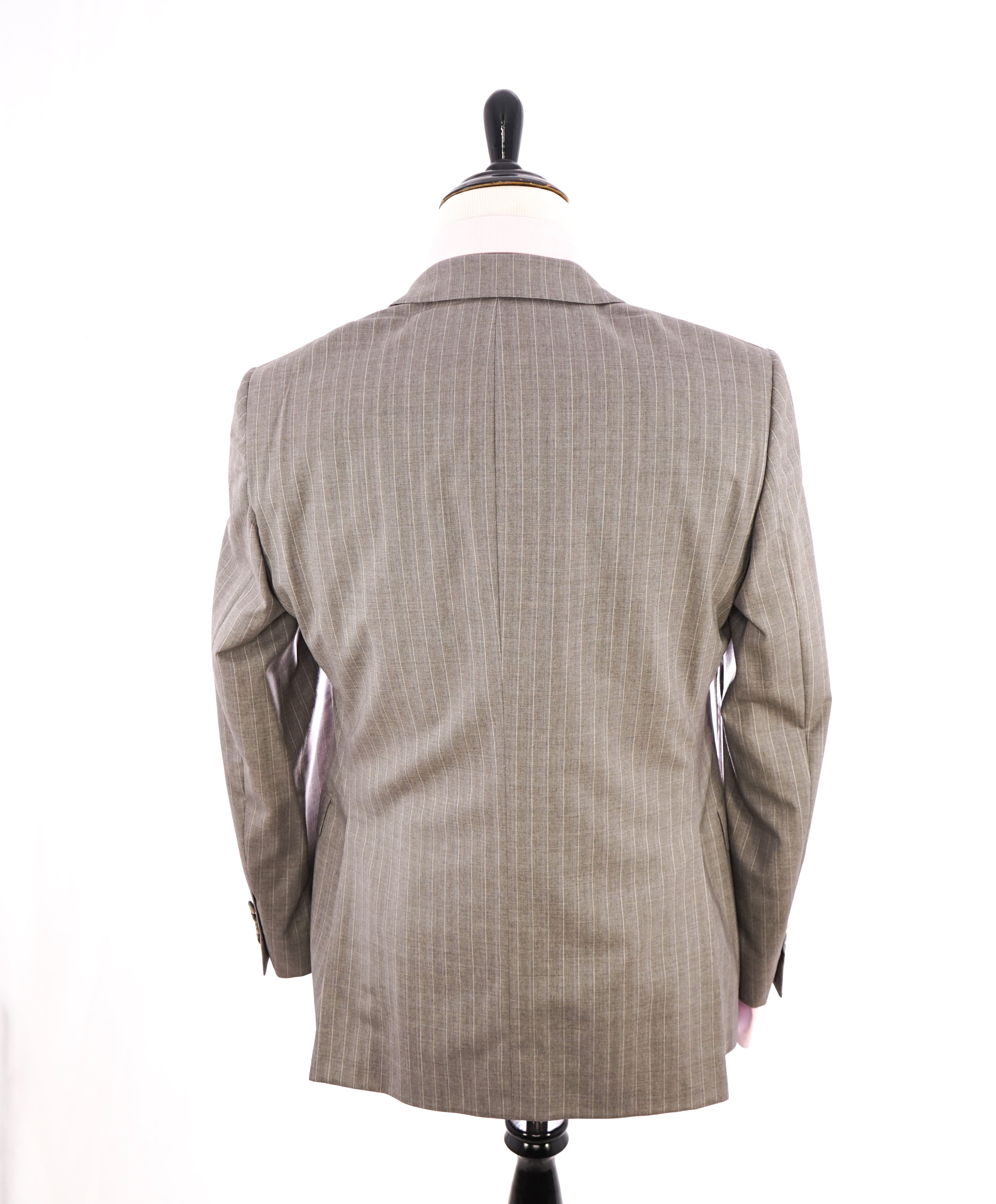 SAMUELSOHN - SUPER 130's Neutral Stripe Notch Lapel "SB YARDLEY" Suit - 40R