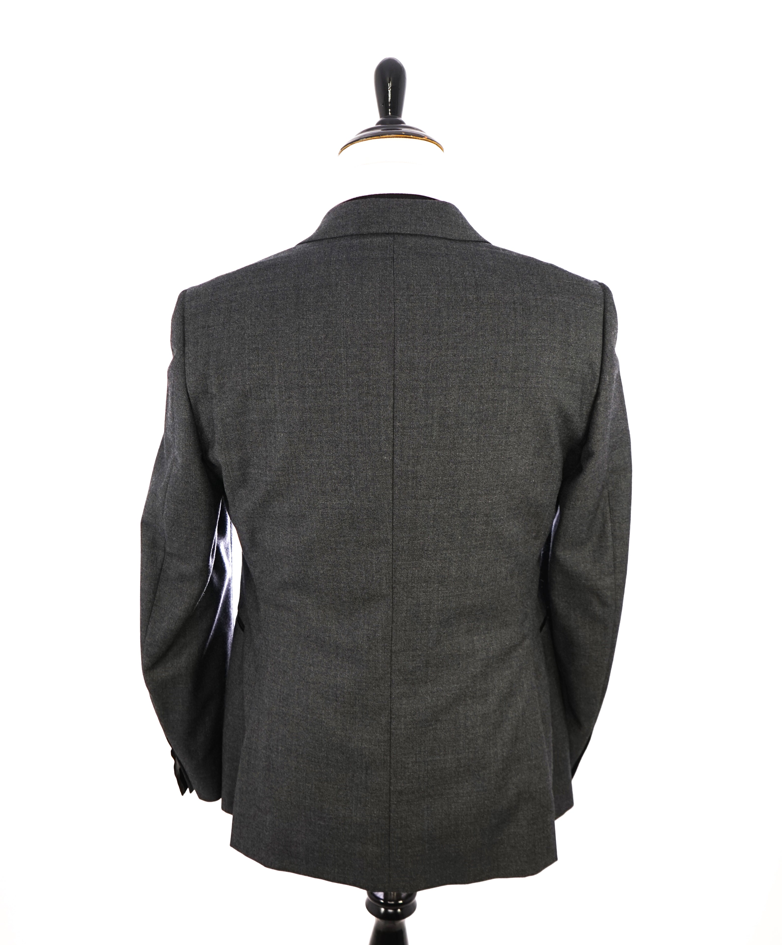 Z ZEGNA - Gray Flannel W Contrast Silk Lapel 'Drop 8' Wool Tuxedo Suit - 42R