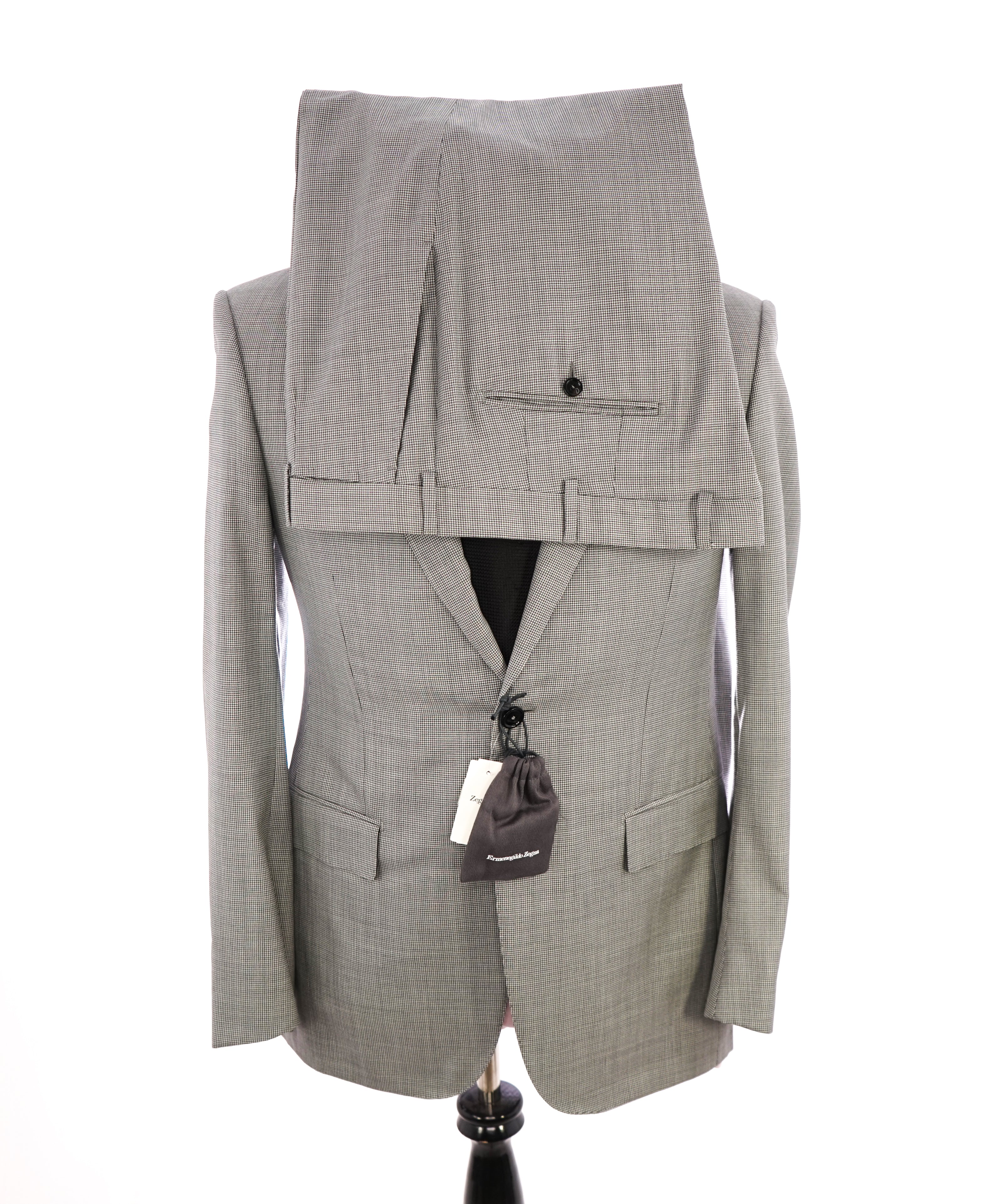 ERMENEGILDO ZEGNA -"TROFEO 600" Ivory Houndstooth SILK Suit - 40R