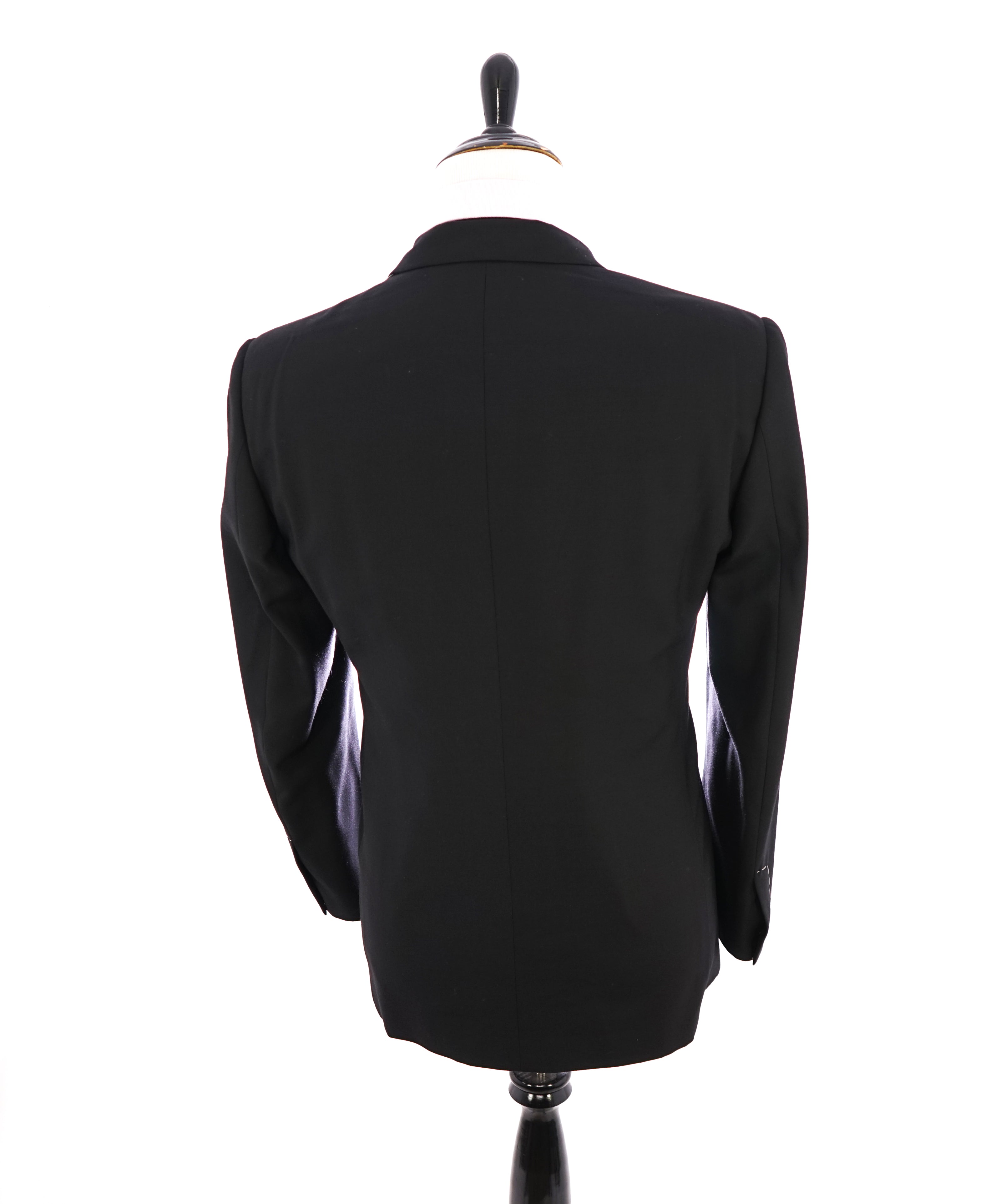 RALPH LAUREN PURPLE LABEL - Peak Lapel Black Tuxedo Suit With Side Tabs - 42R