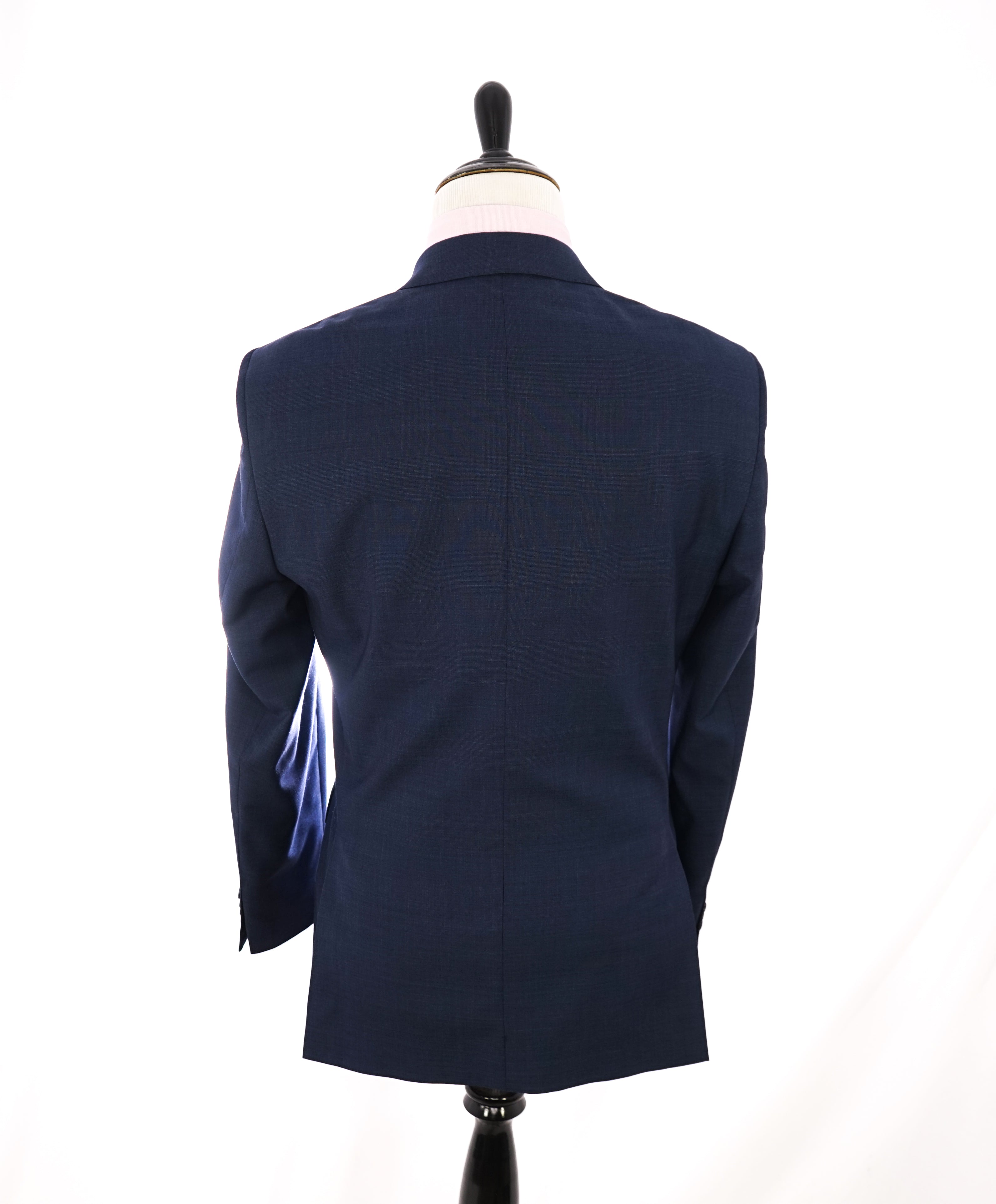 SAKS FIFTH AVENUE - ERMENEGILDO ZEGNA "Traveller" Blue Check Plaid Blazer - 42R