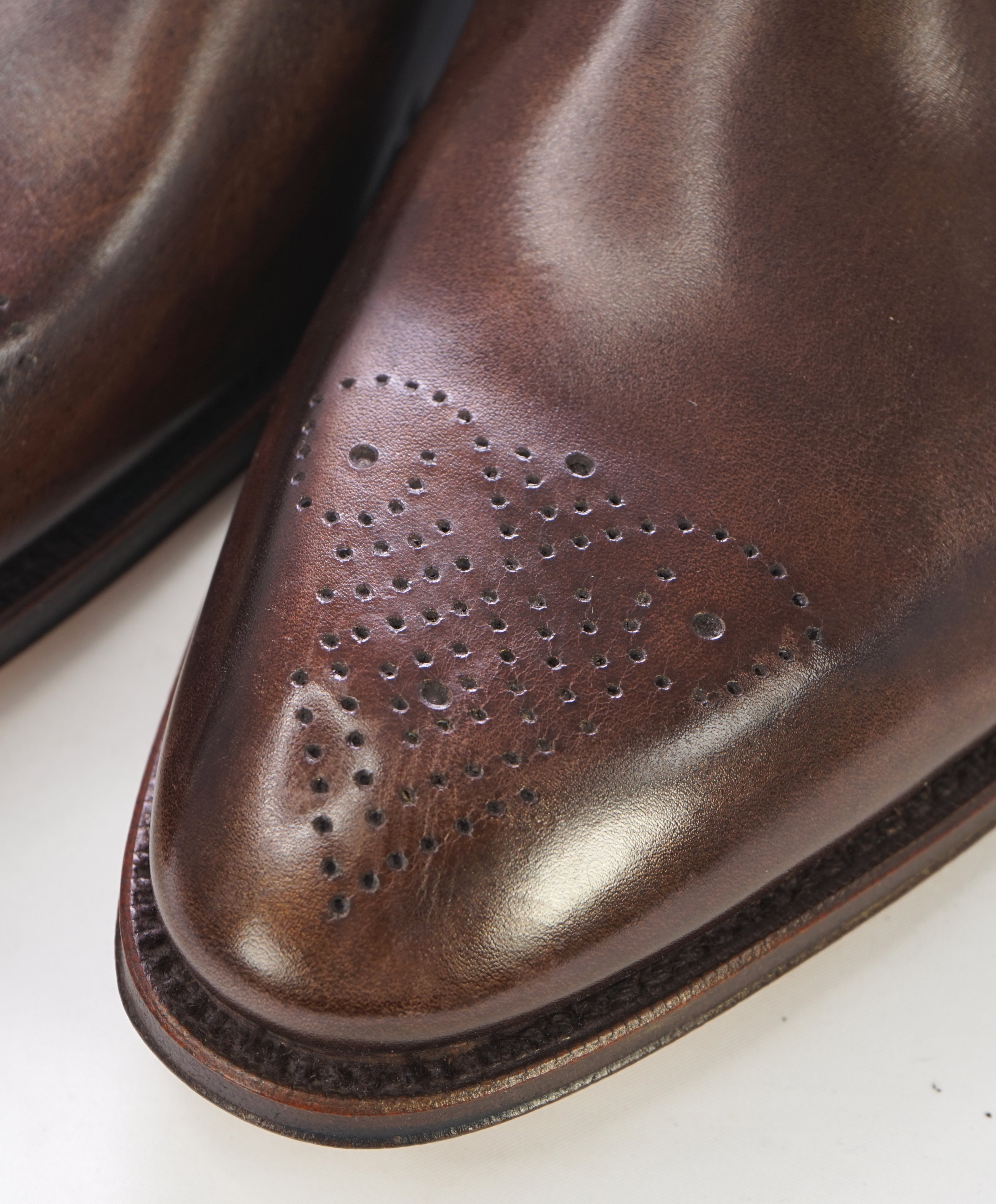 SANTONI - "GOODYEAR WELT” 2- Eyelet Hand Patina Brown Premium Oxfords - 9.5