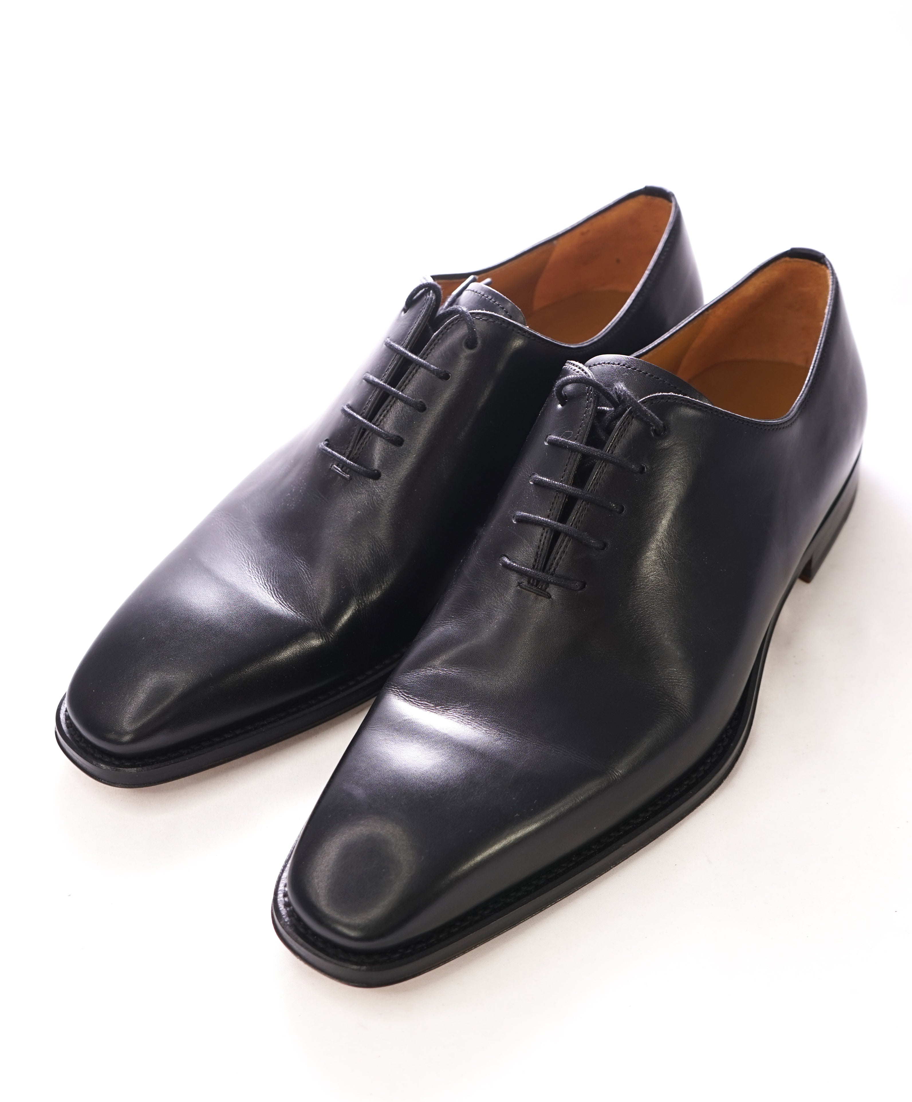 MAGNANNI - Whole Cut Oxfords Black Balmorals - 9.5