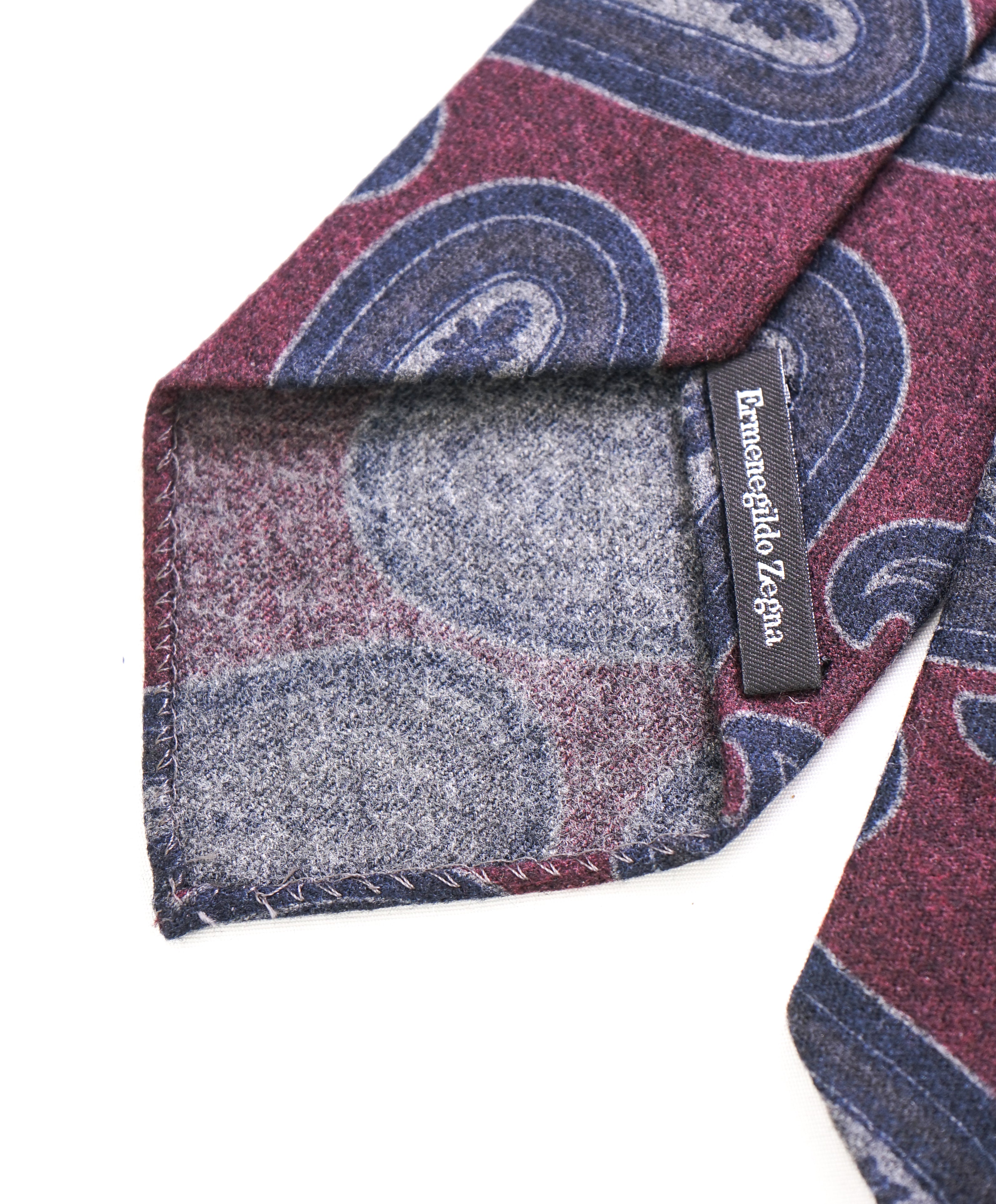 $185 ERMENEGILDO ZEGNA - Maroon Paisley FLANNEL WOOL Unlined - Tie