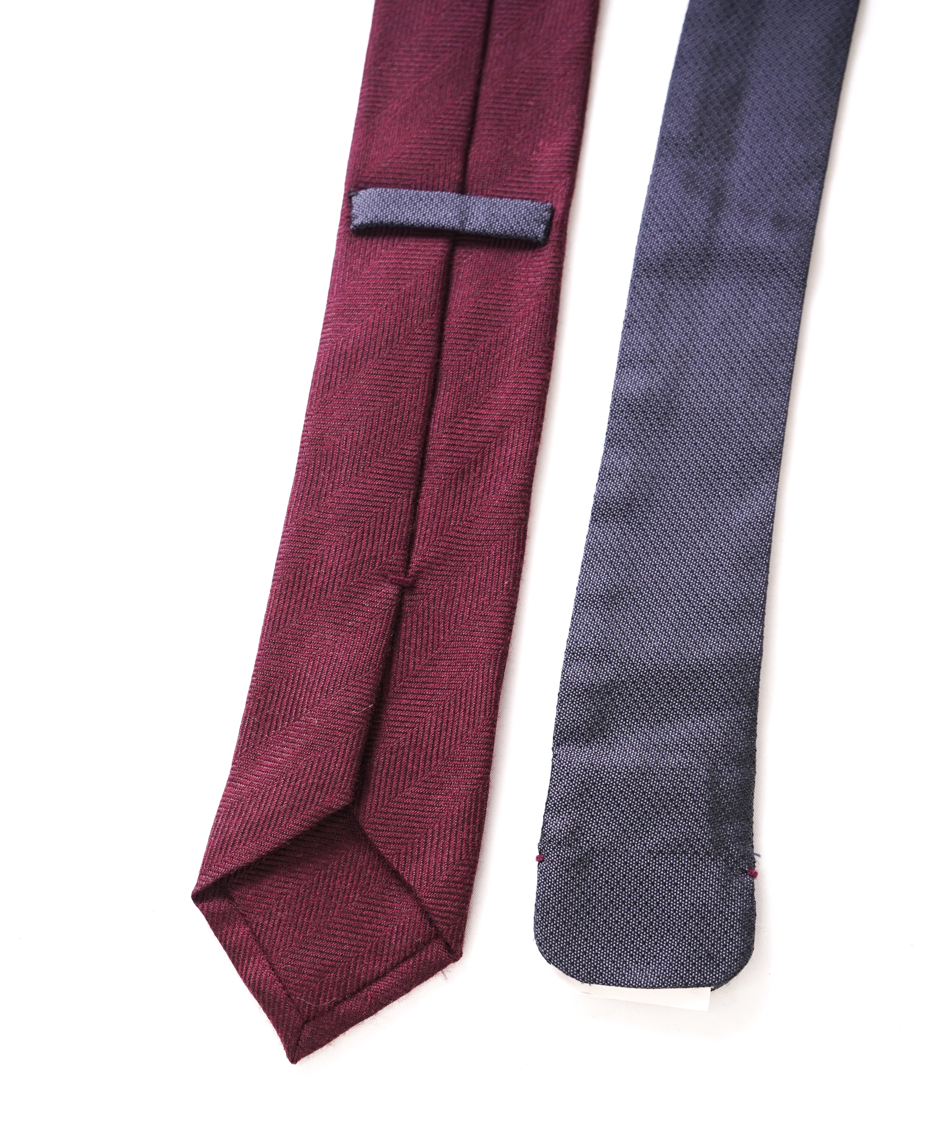 $185 ERMENEGILDO ZEGNA "DUO" - Burgundy Herringbone WOOL/SILK Blend - Tie