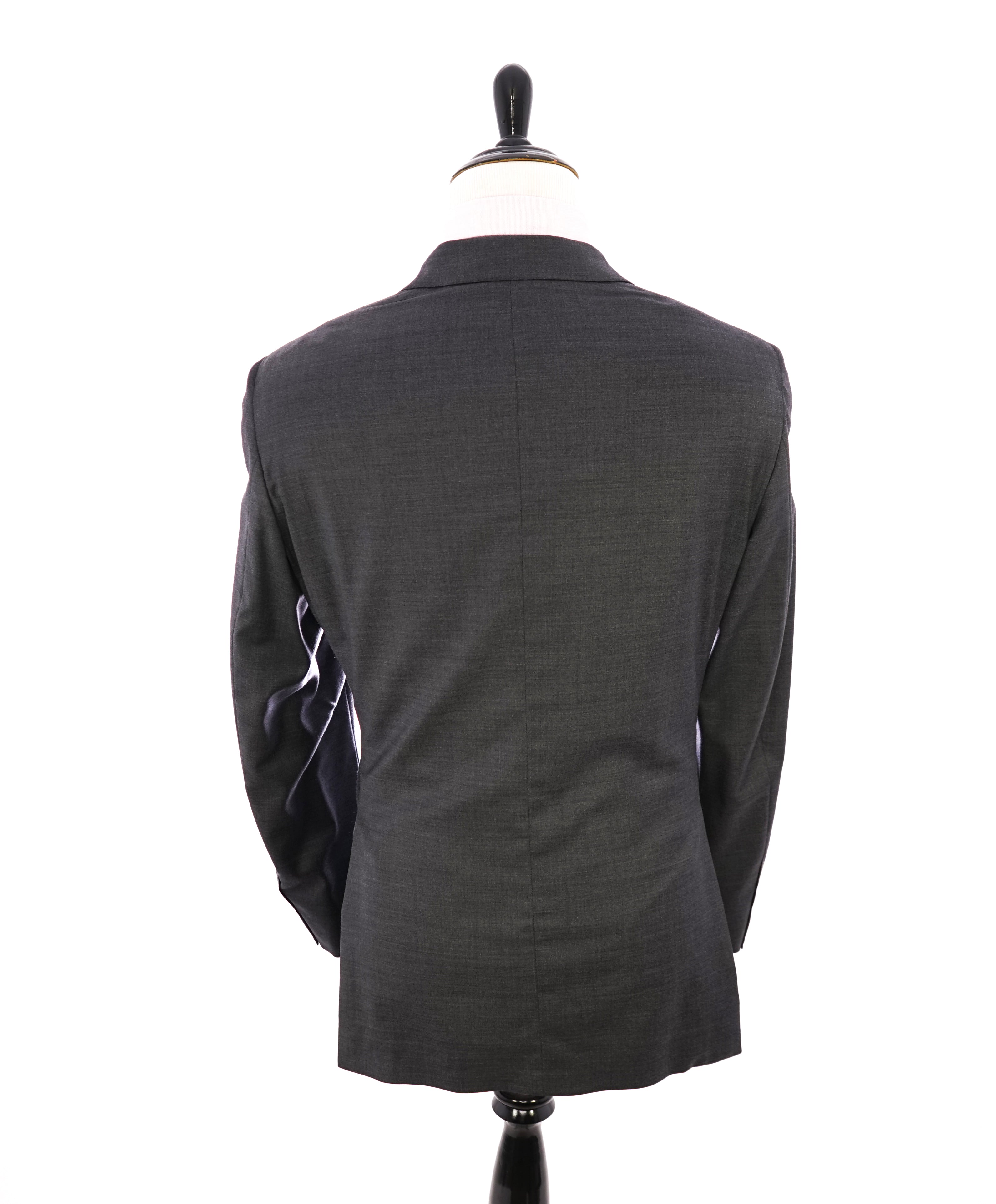 SAMUELSOHN - *Performance* Fabric Super 130’s Lycra Blend Gray Suit - 42R