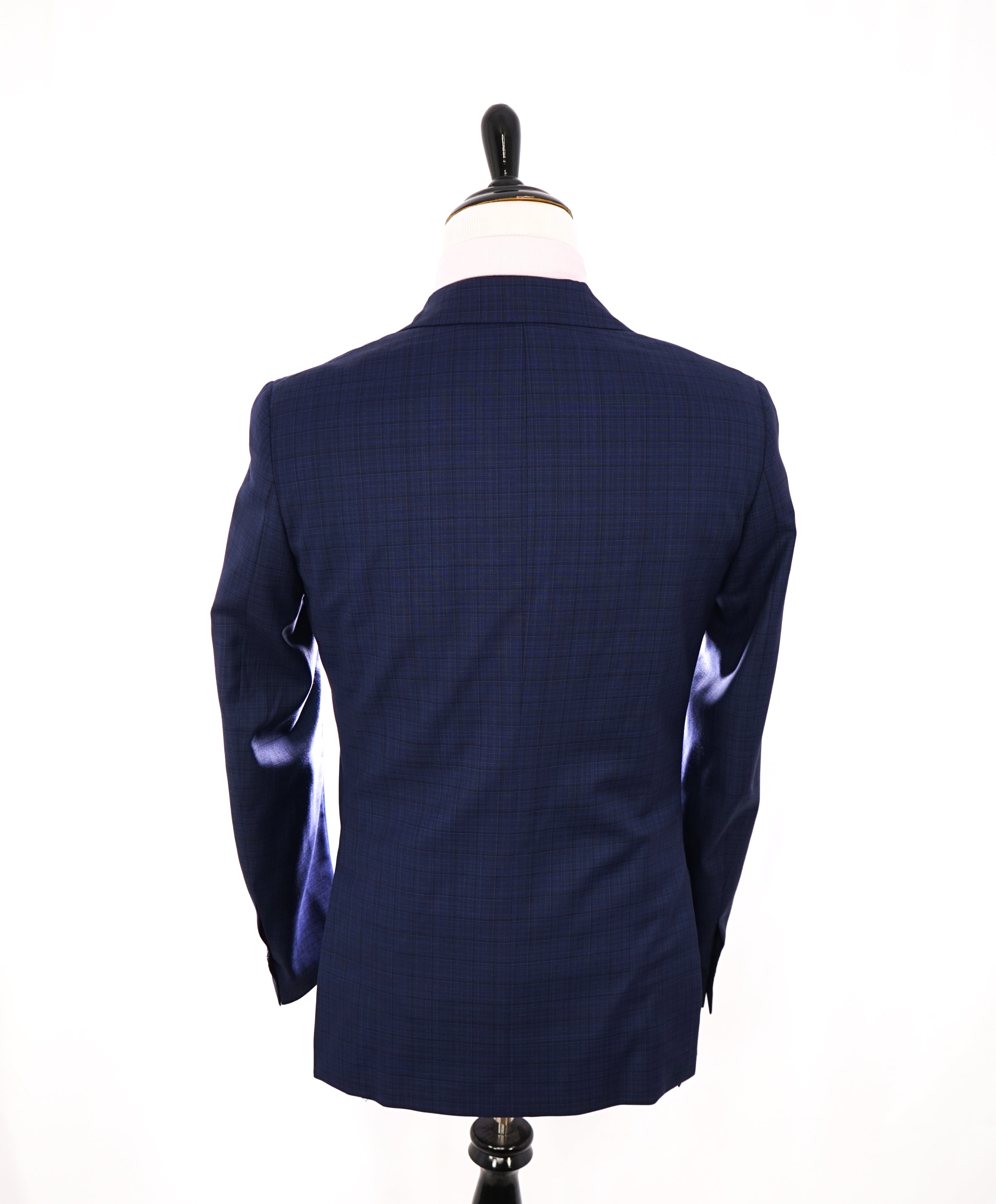 ISAIA - MOP Buttons Blue Check Plaid Suit With Logo Detailing - 40R