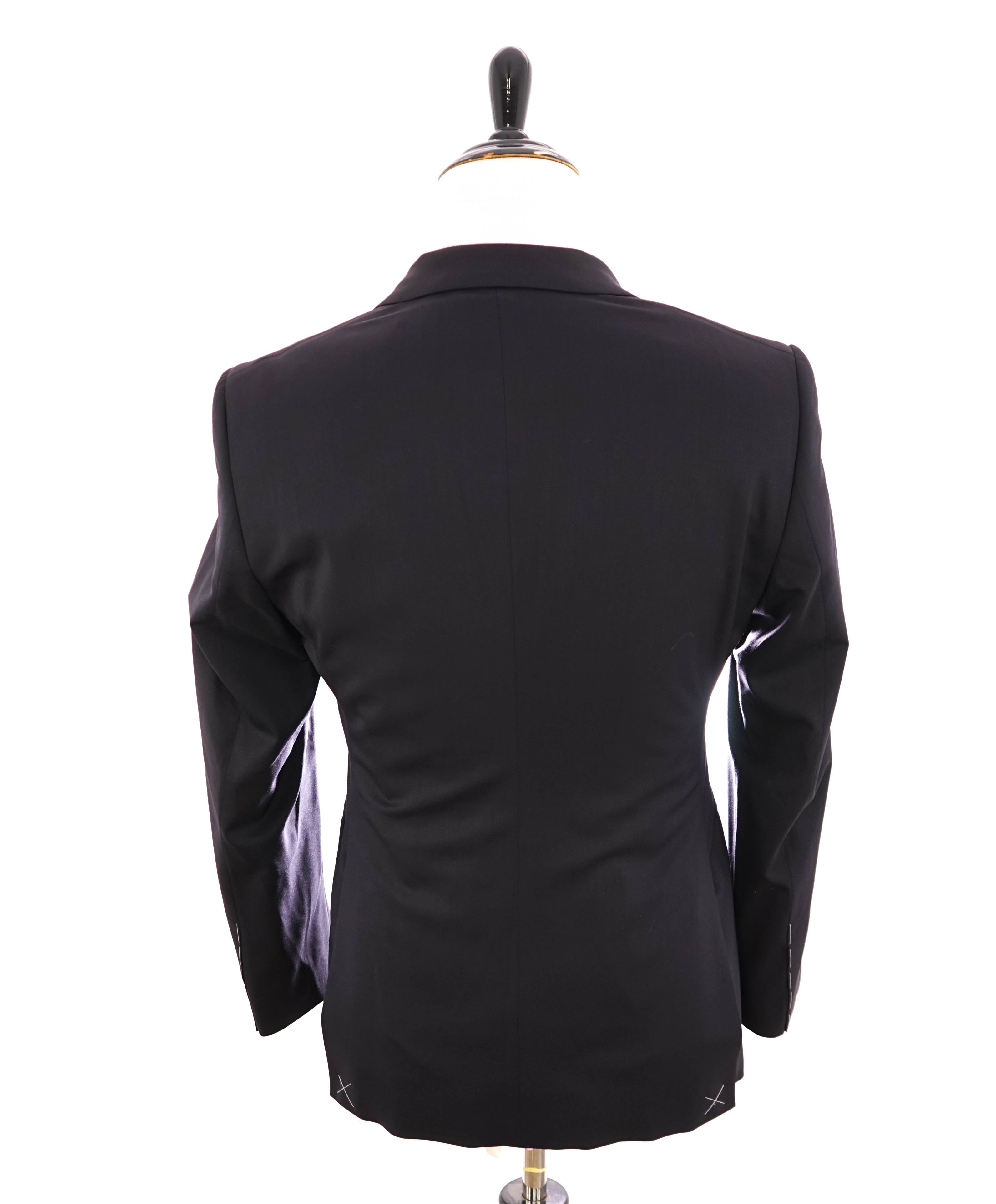 GIORGIO ARMANI - Jet Black 2-Button Super 150's “TAYLOR” Collection Suit - 38S