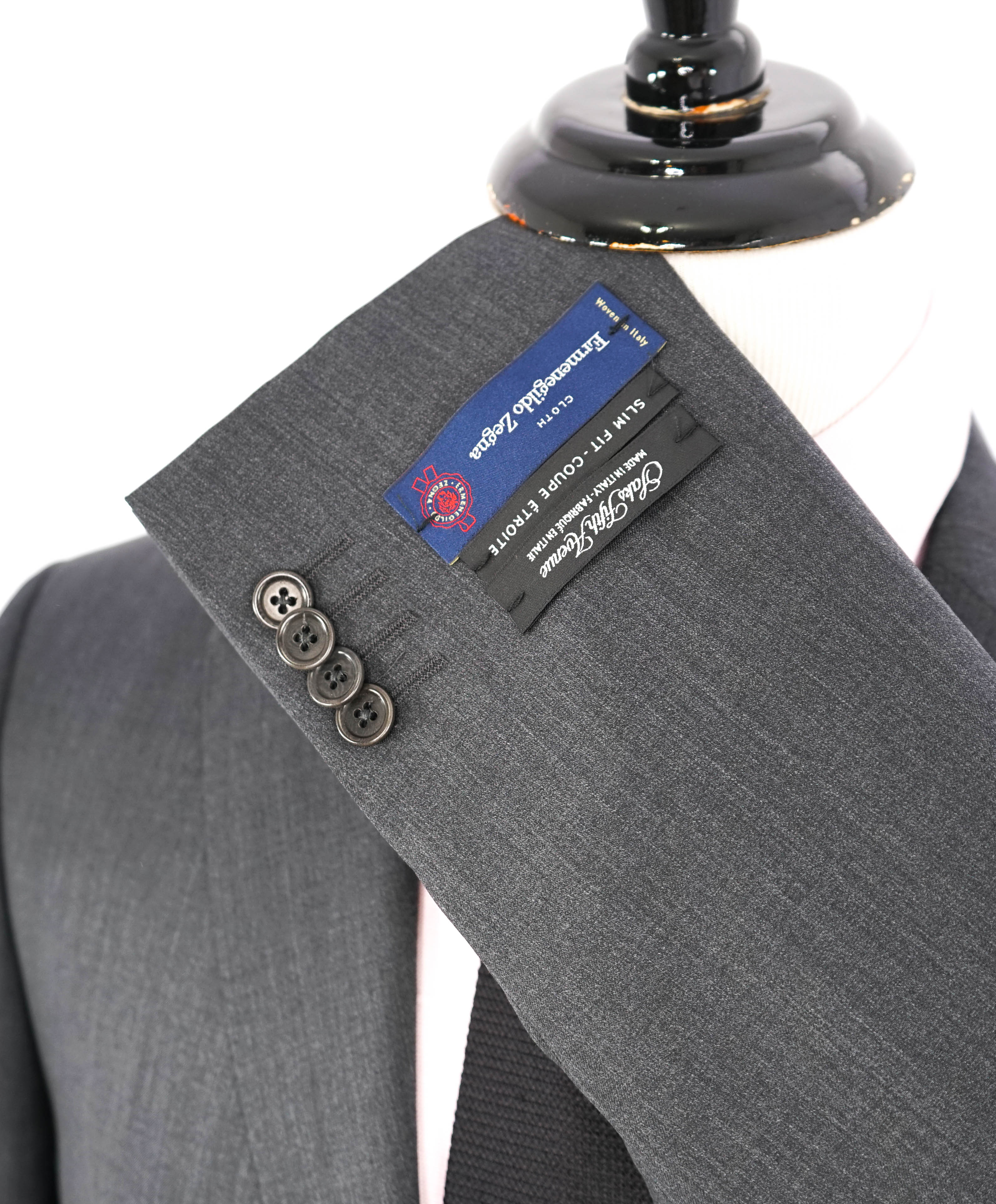 ERMENEGILDO ZEGNA - By SAKS FIFTH AVENUE "Slim" SILK BLEND Gray Suit - 42L